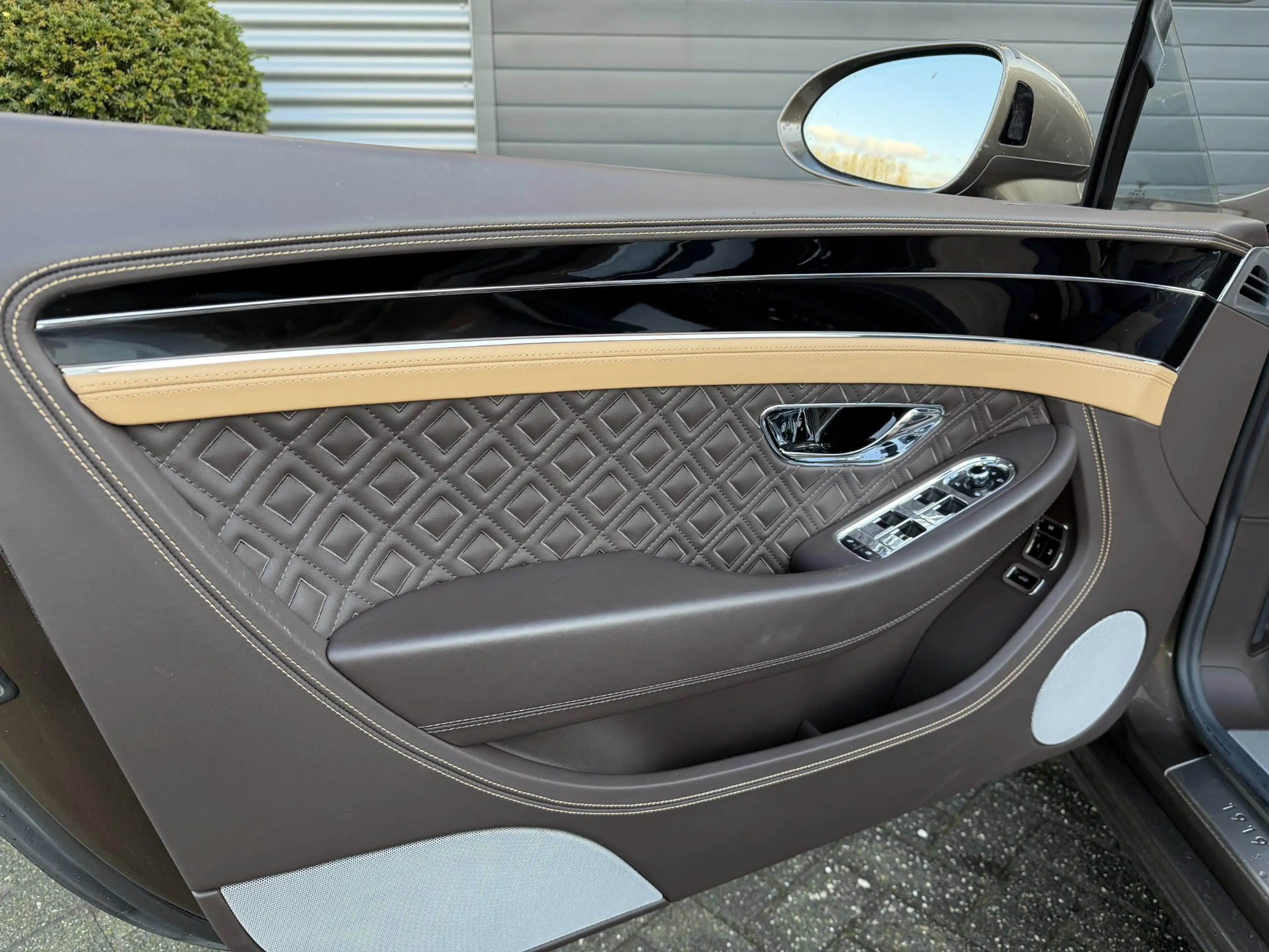 Bentley Continental GTC 6.0 W12 | 360* Camera | Massage | Head-Up | Nightv — photo 13