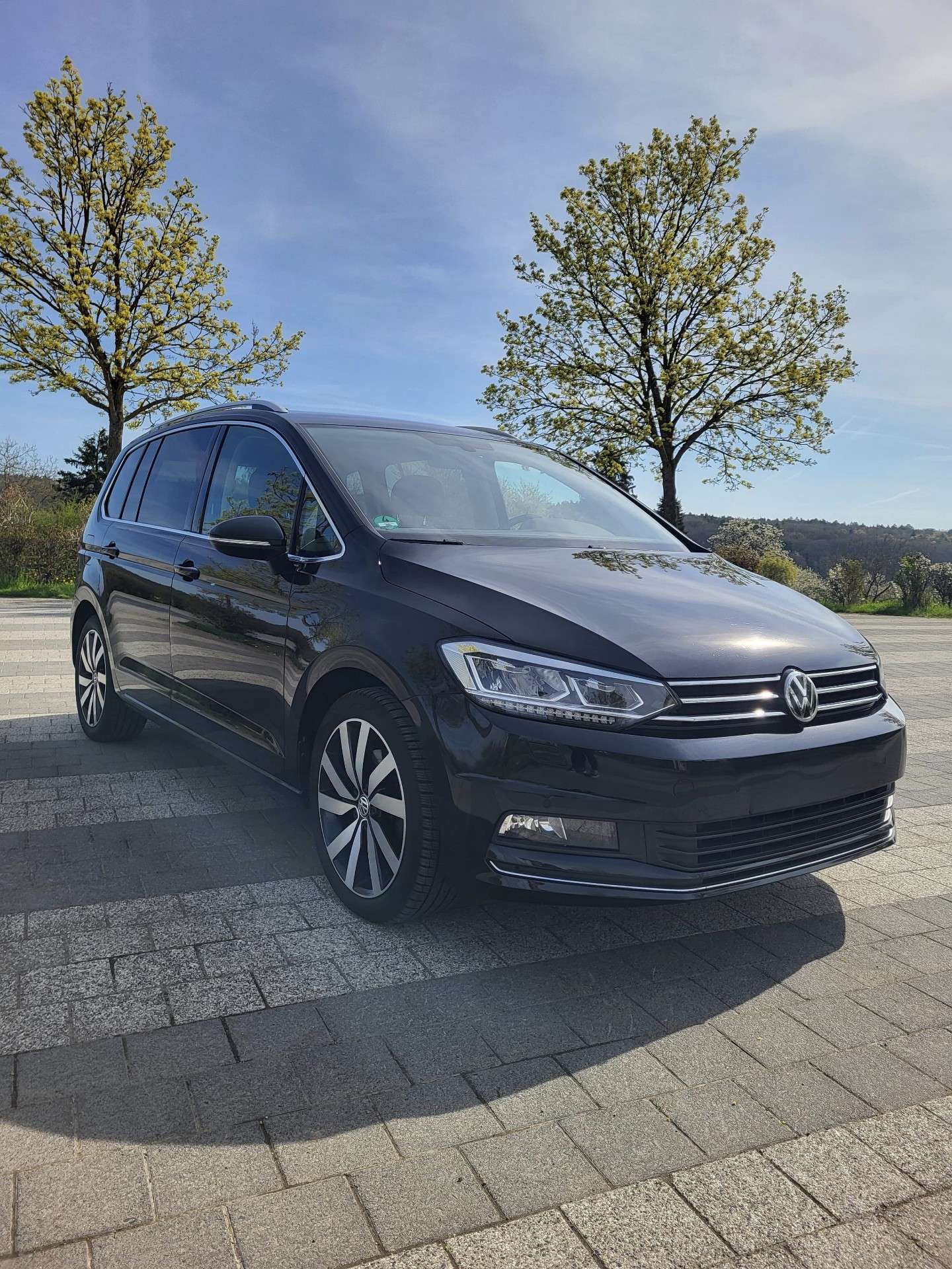 Second hand Volkswagen Touran 2.0