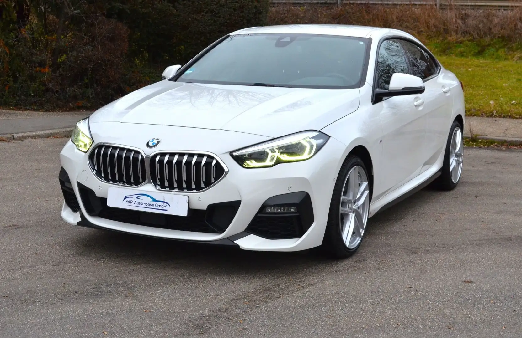 BMW 220 Gran Coupe d M Sport Weiß - 1