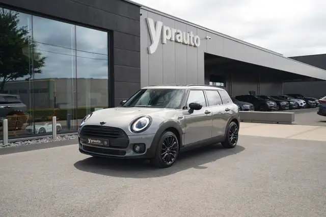 MINI One D Clubman Mini Clubman 1.5 D Automaat Nightpack Panorama Keyless Entry en go Cruise Virtual Privacy Camera Frontassist Sfeerv..