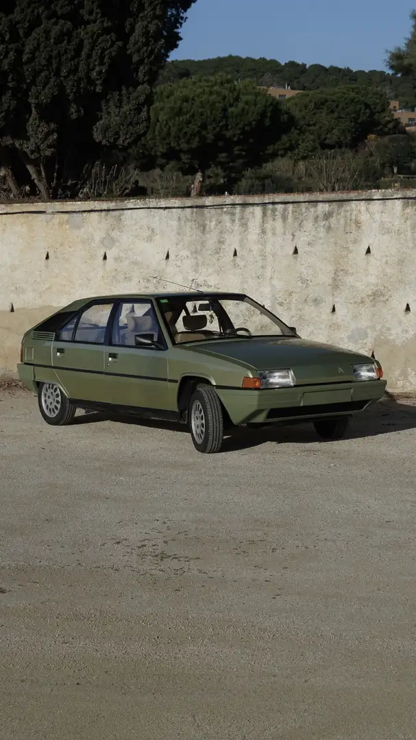 Citroen BX 16 TRS - 1