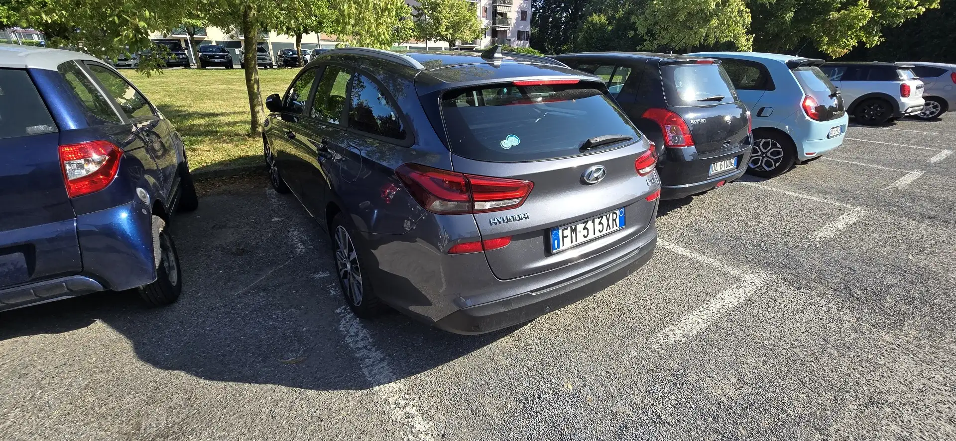 Hyundai i30 i30 Wagon 1.6 crdi Comfort 136cv dct Grigio - 1