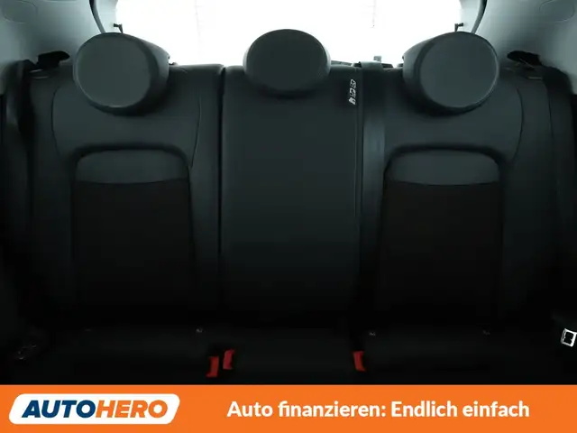 Fiat 500X view 16