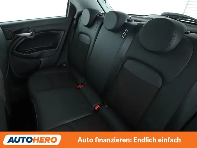 Fiat 500X view 14