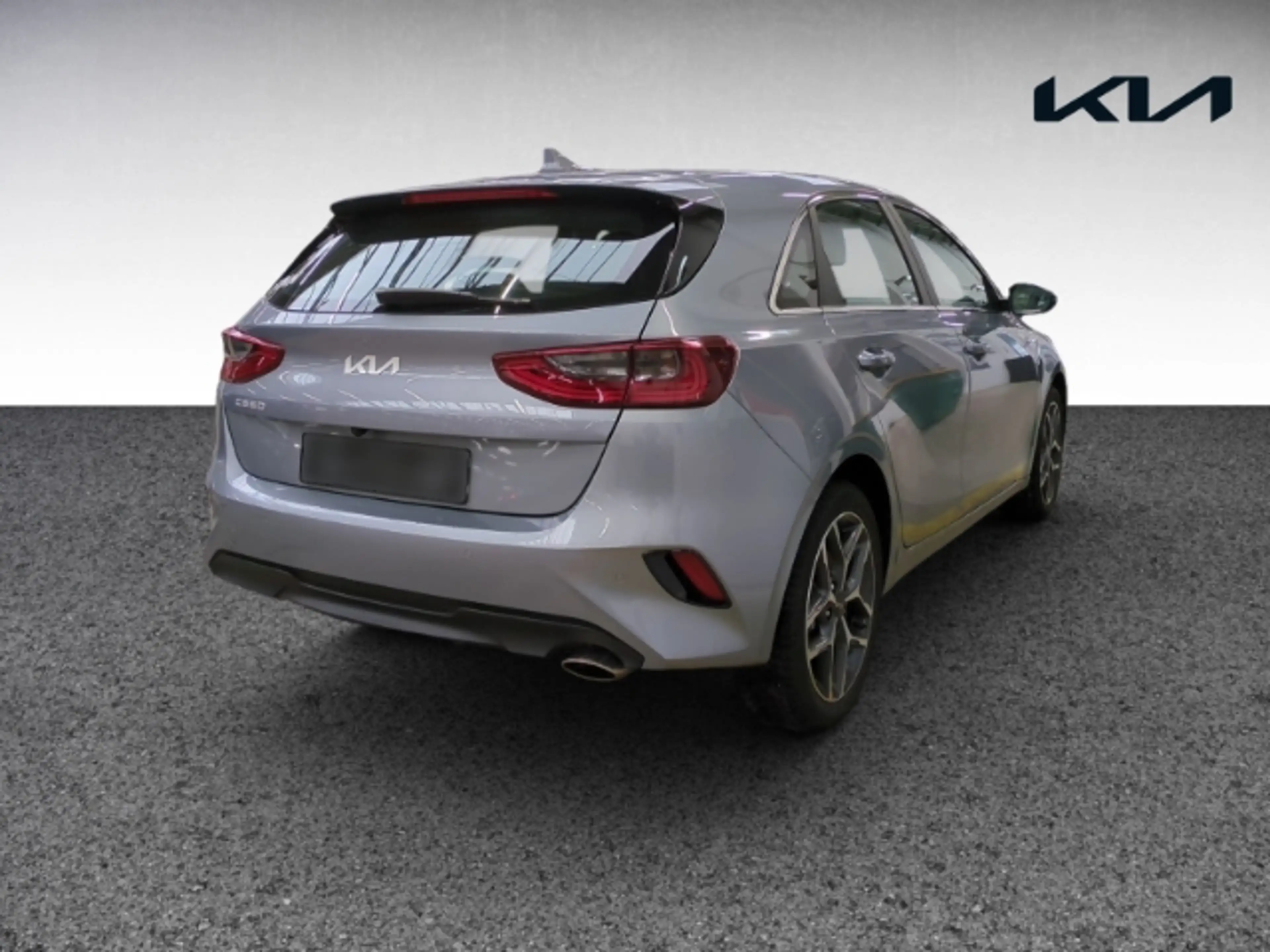 Kia Ceed / cee'd Spirit 5 1.5T NAVI,CARPLAY,KAMERA,SITZHZG,PDC — photo 4
