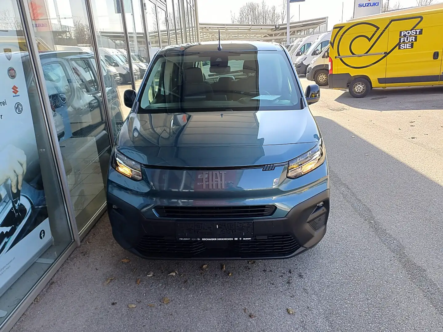 Fiat Doblo M Diesel 130 S&S 6-Gang-Manuell Blau - 2