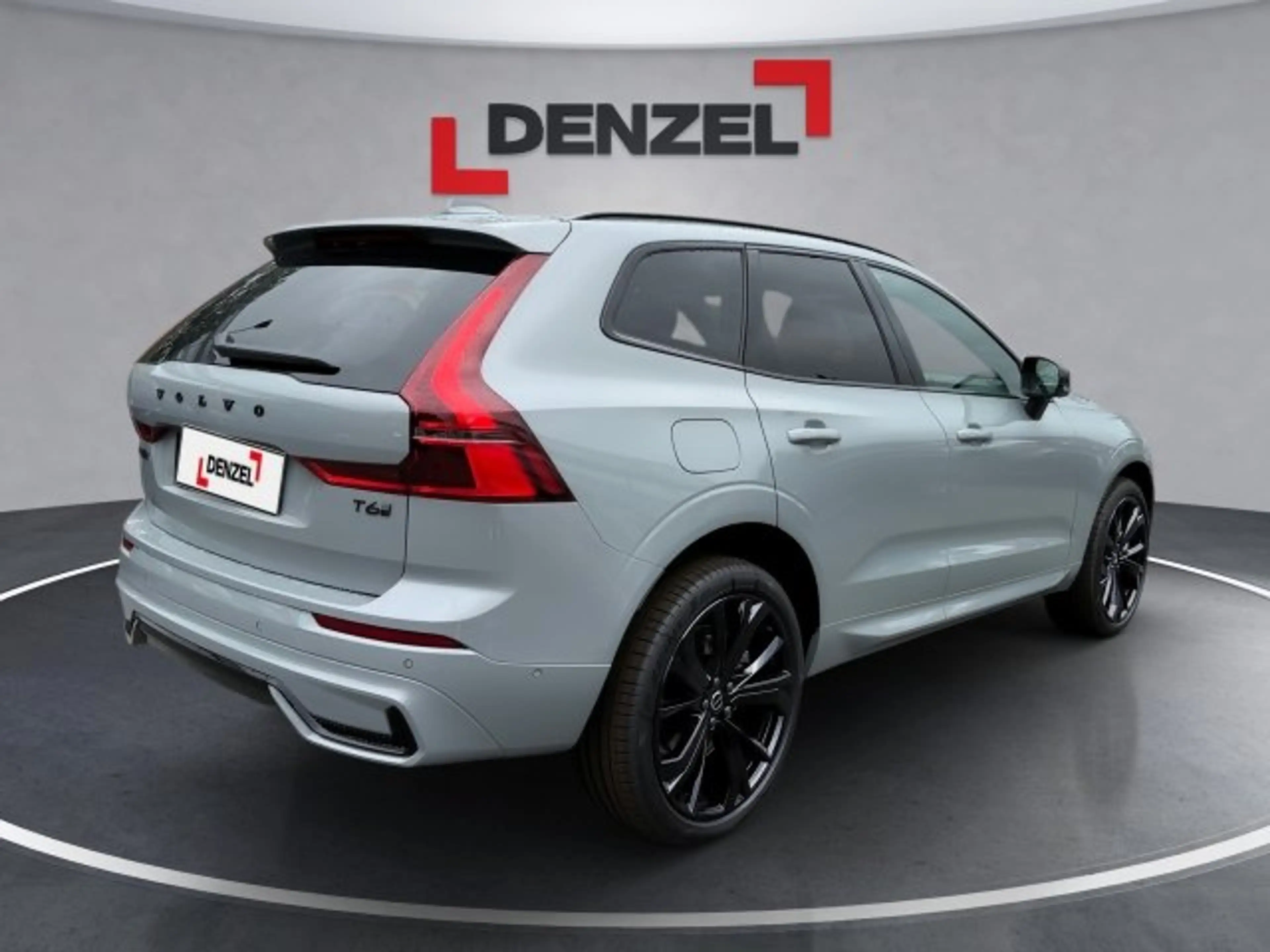 Volvo XC60 Black Edition Ultra, T6 AWD Plug-in Hybrid, Elektrisch/ — photo 4