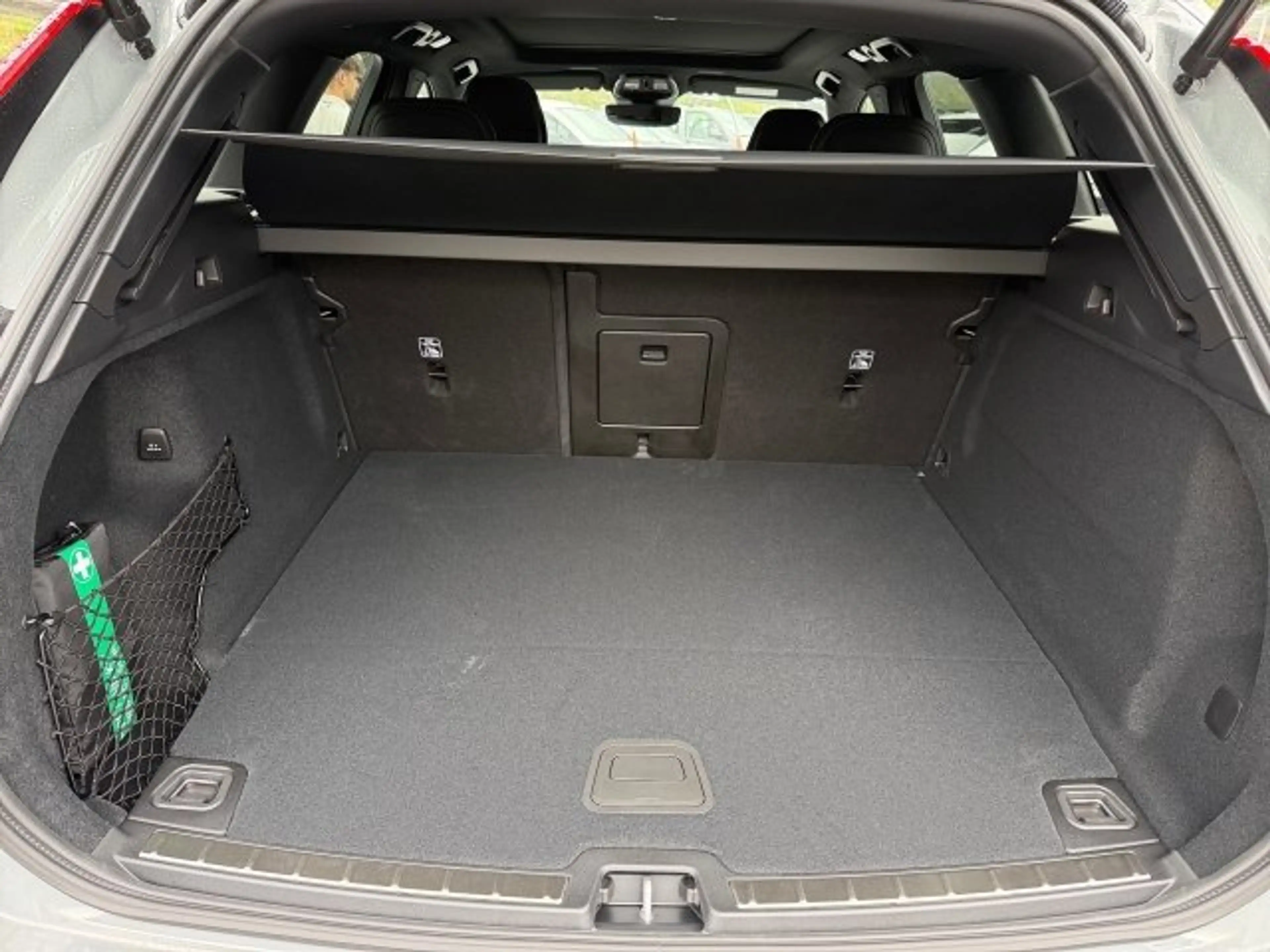 Volvo XC60 Black Edition Ultra, T6 AWD Plug-in Hybrid, Elektrisch/ — photo 13