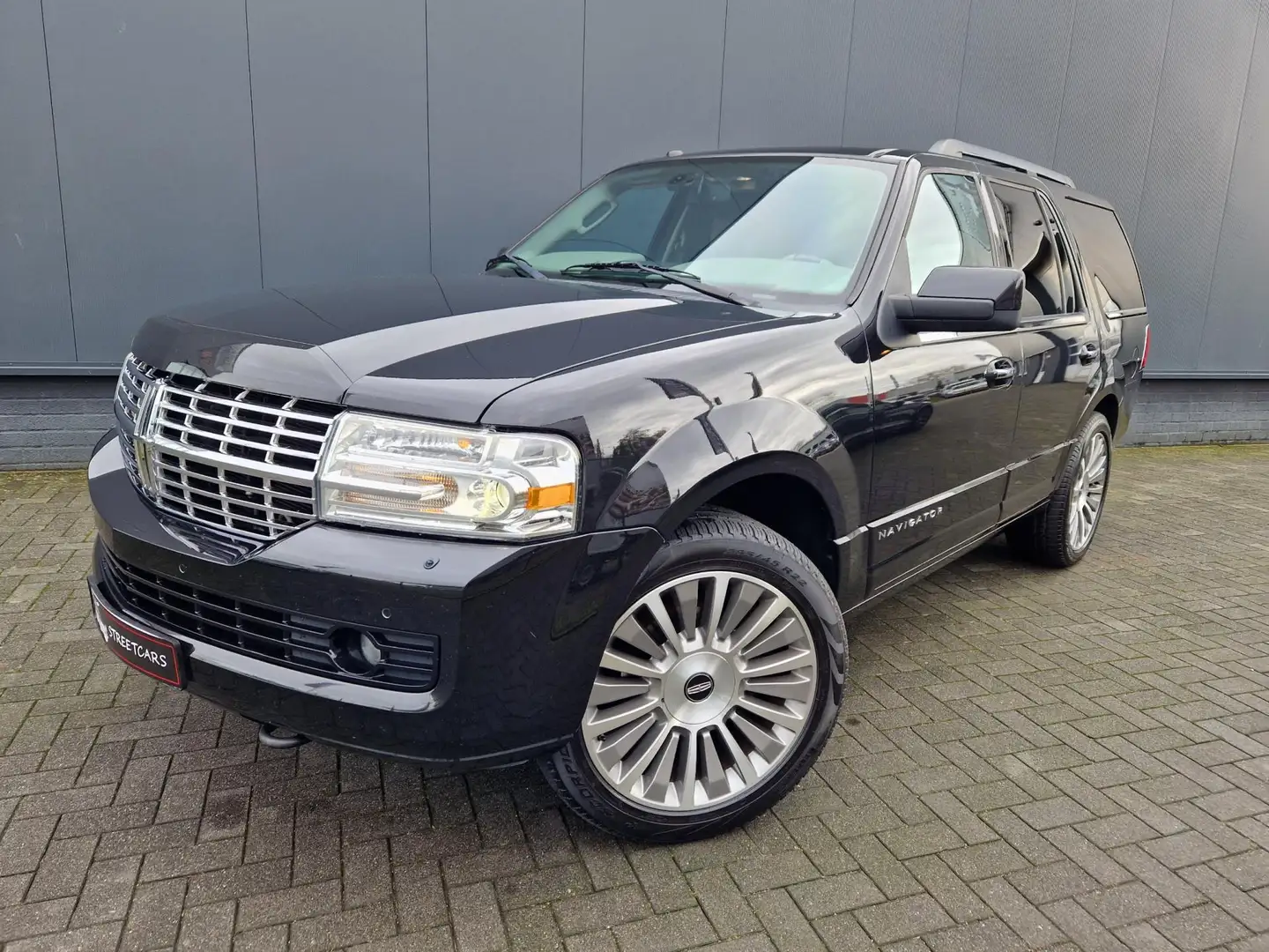Lincoln Navigator 8 persoons Topstaat! crna - 2