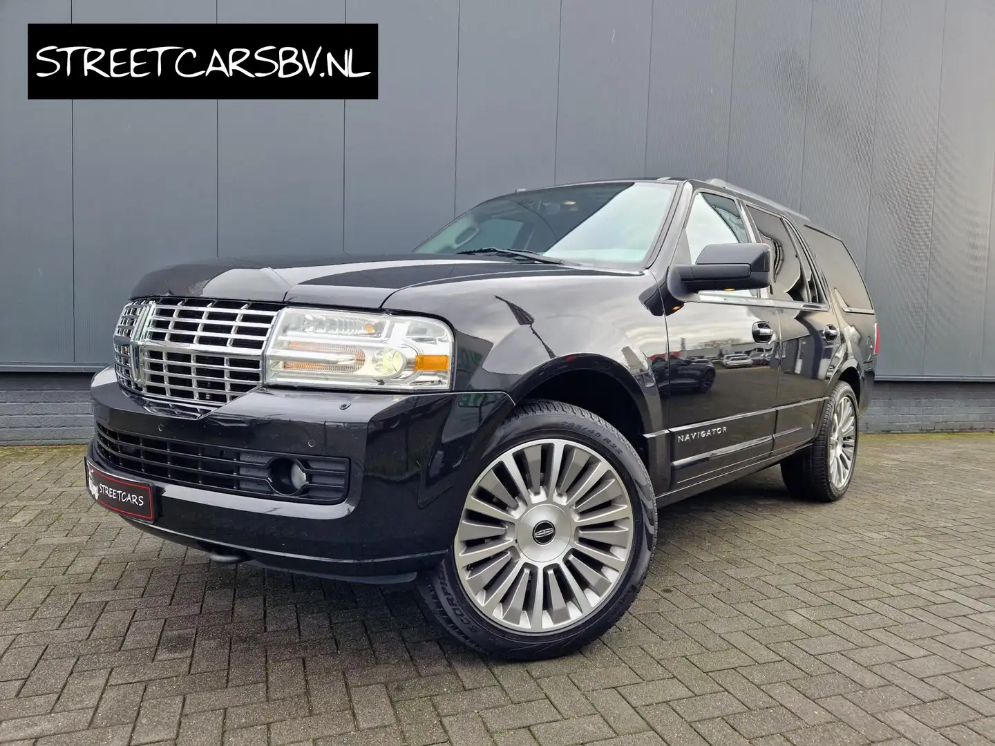 Lincoln Navigator 8 persoons Topstaat! crna - 1