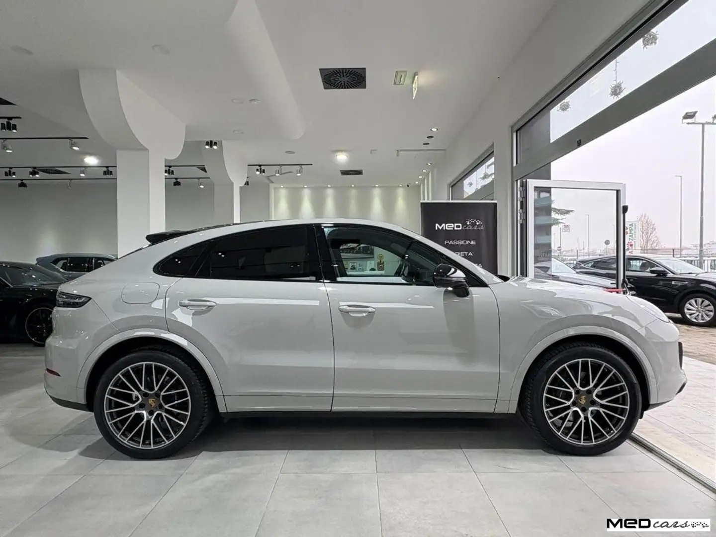Porsche Cayenne COUPE' 3.0 V6 / PANORAMA / 21'' / SUPER FULL...!!! Gris - 1