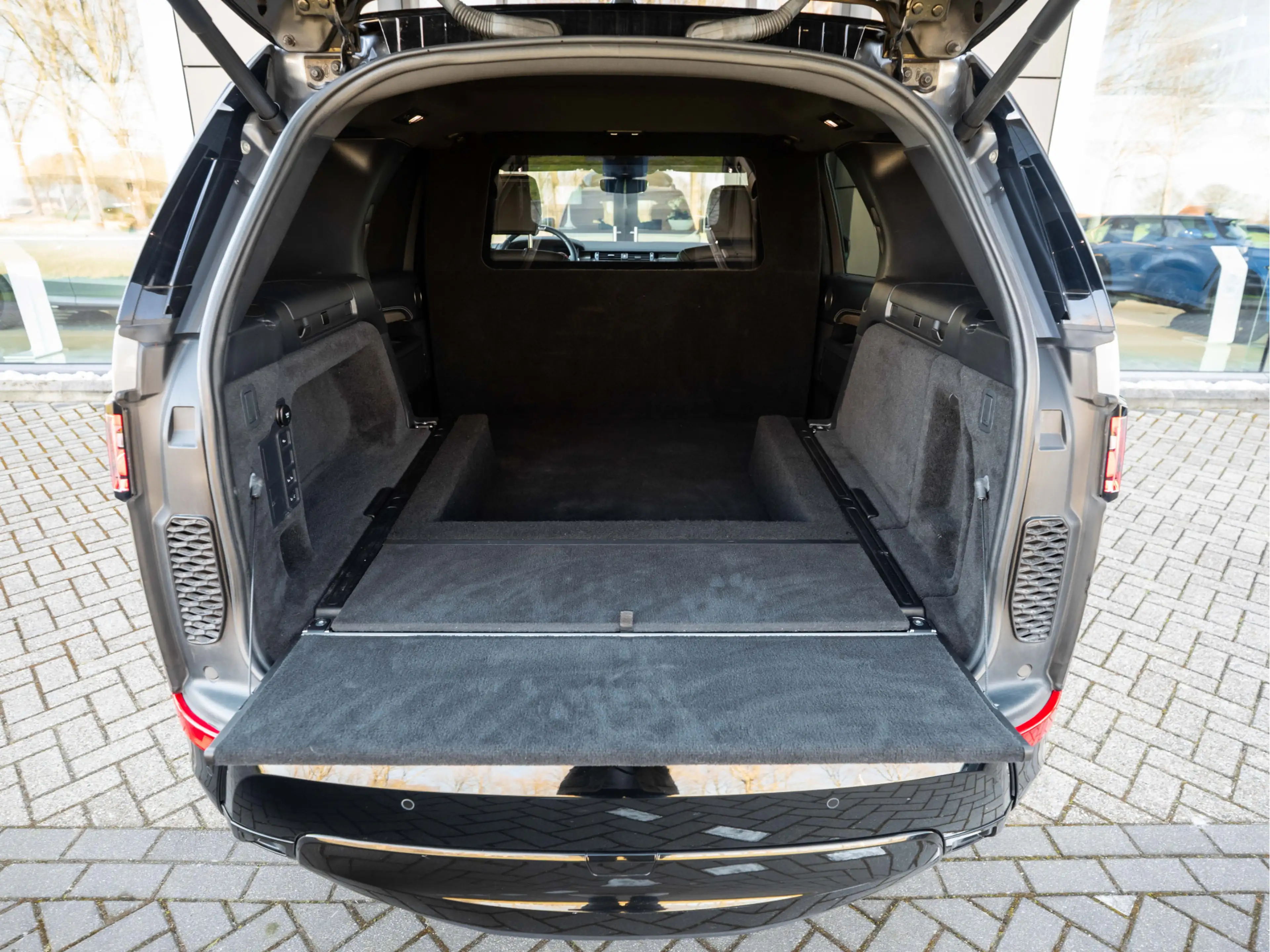 Land Rover Discovery 3.0 Sd6 HSE Cold Climate Pack | Elektr. Trekhaak | — photo 30