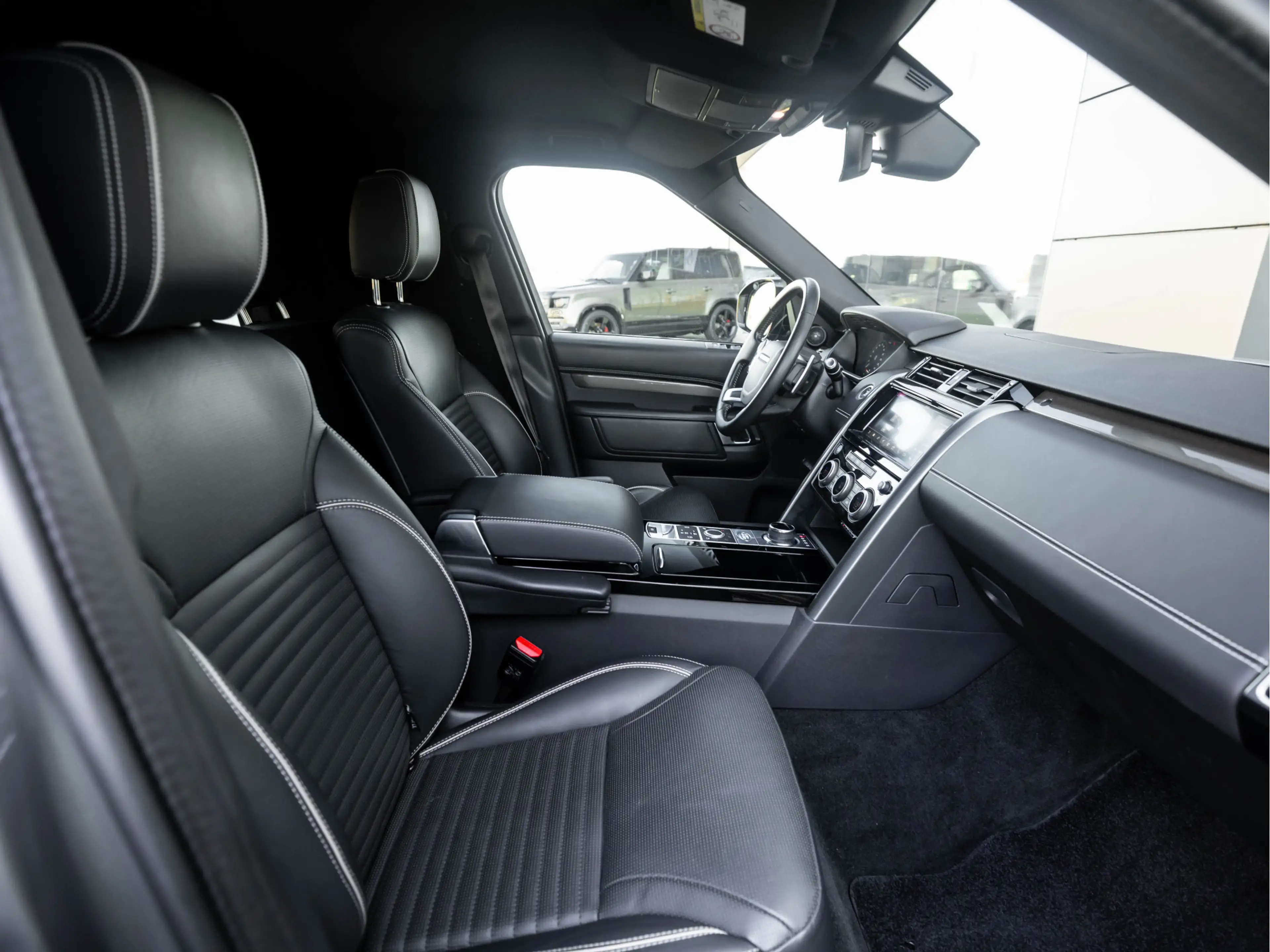Land Rover Discovery 3.0 Sd6 HSE Cold Climate Pack | Elektr. Trekhaak | — photo 19