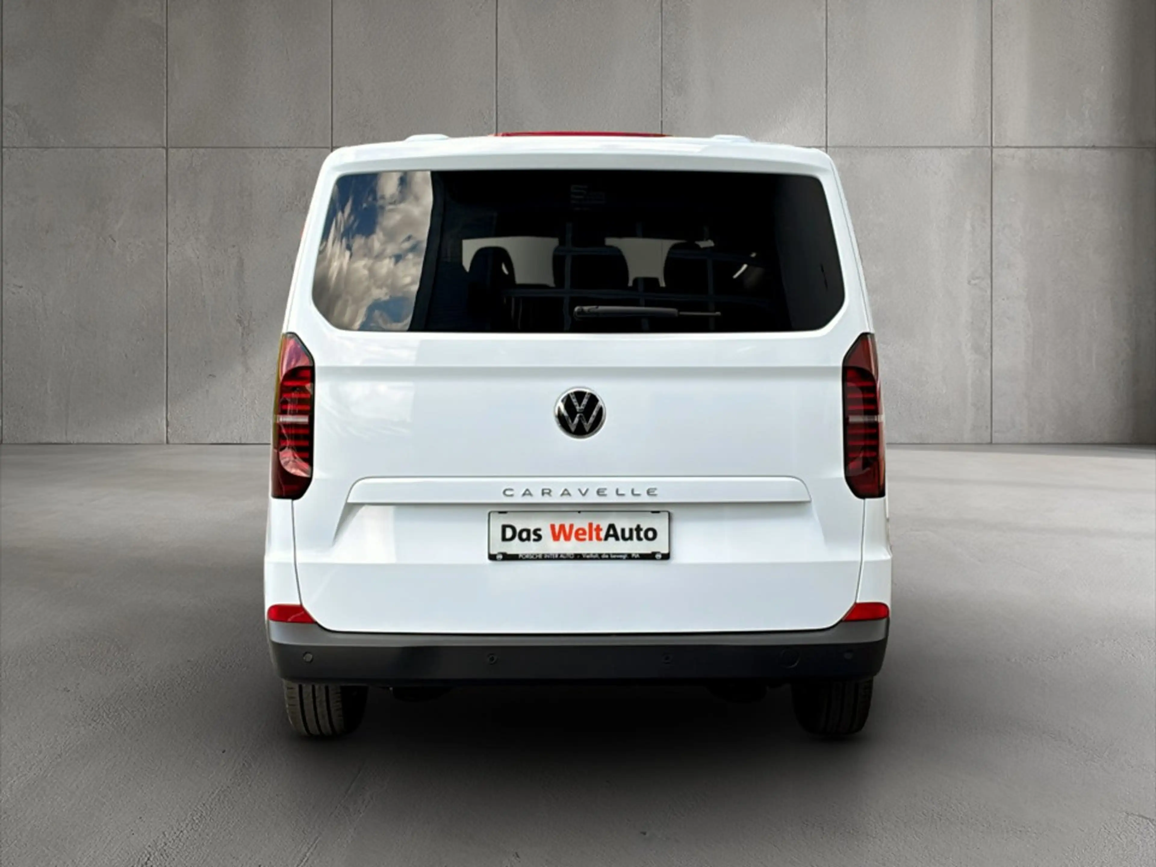 Volkswagen T7 Caravelle VW Kombi T7 Caravelle LR TDI — photo 5