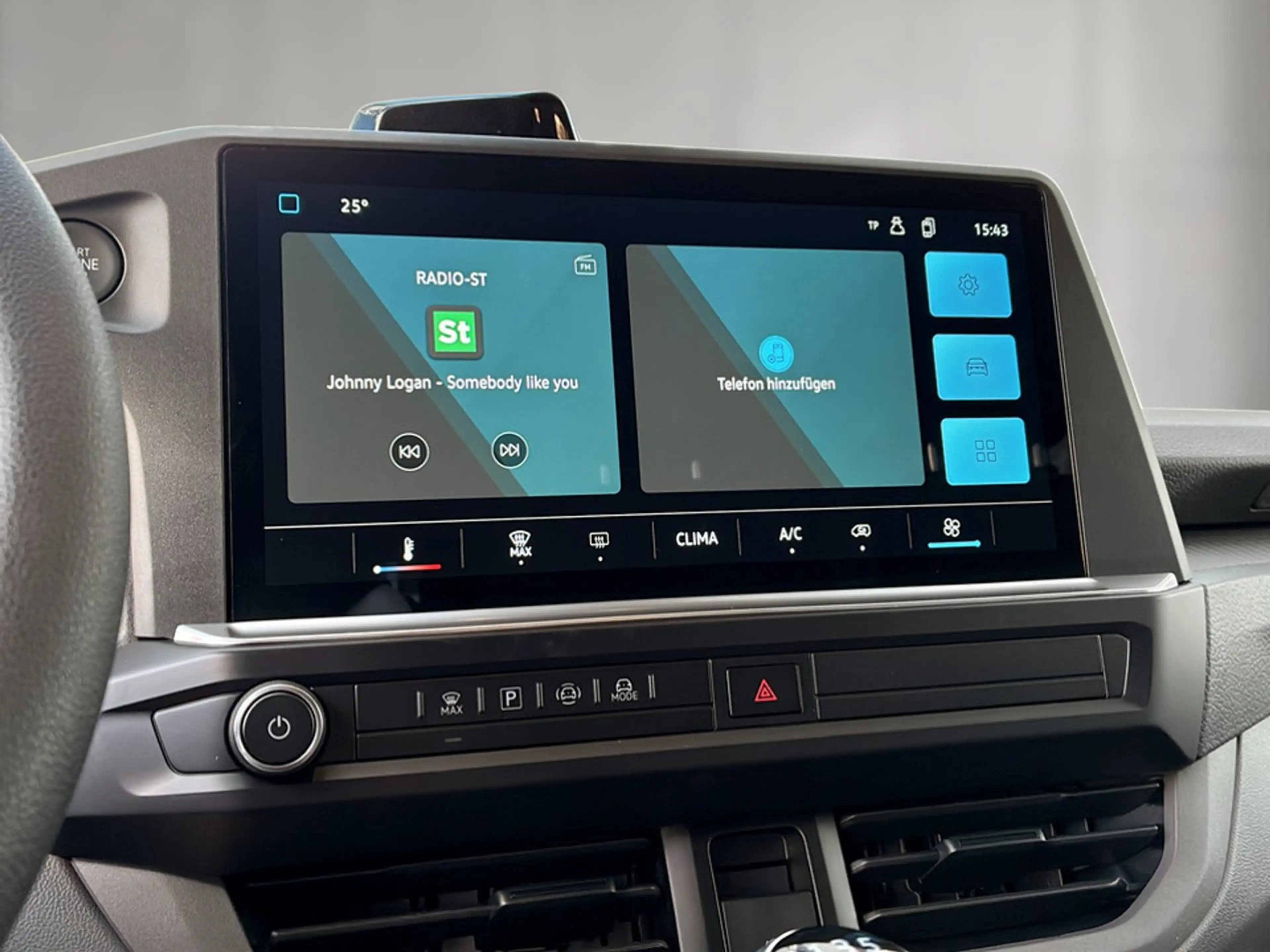 Volkswagen T7 Caravelle VW Kombi T7 Caravelle LR TDI — photo 9