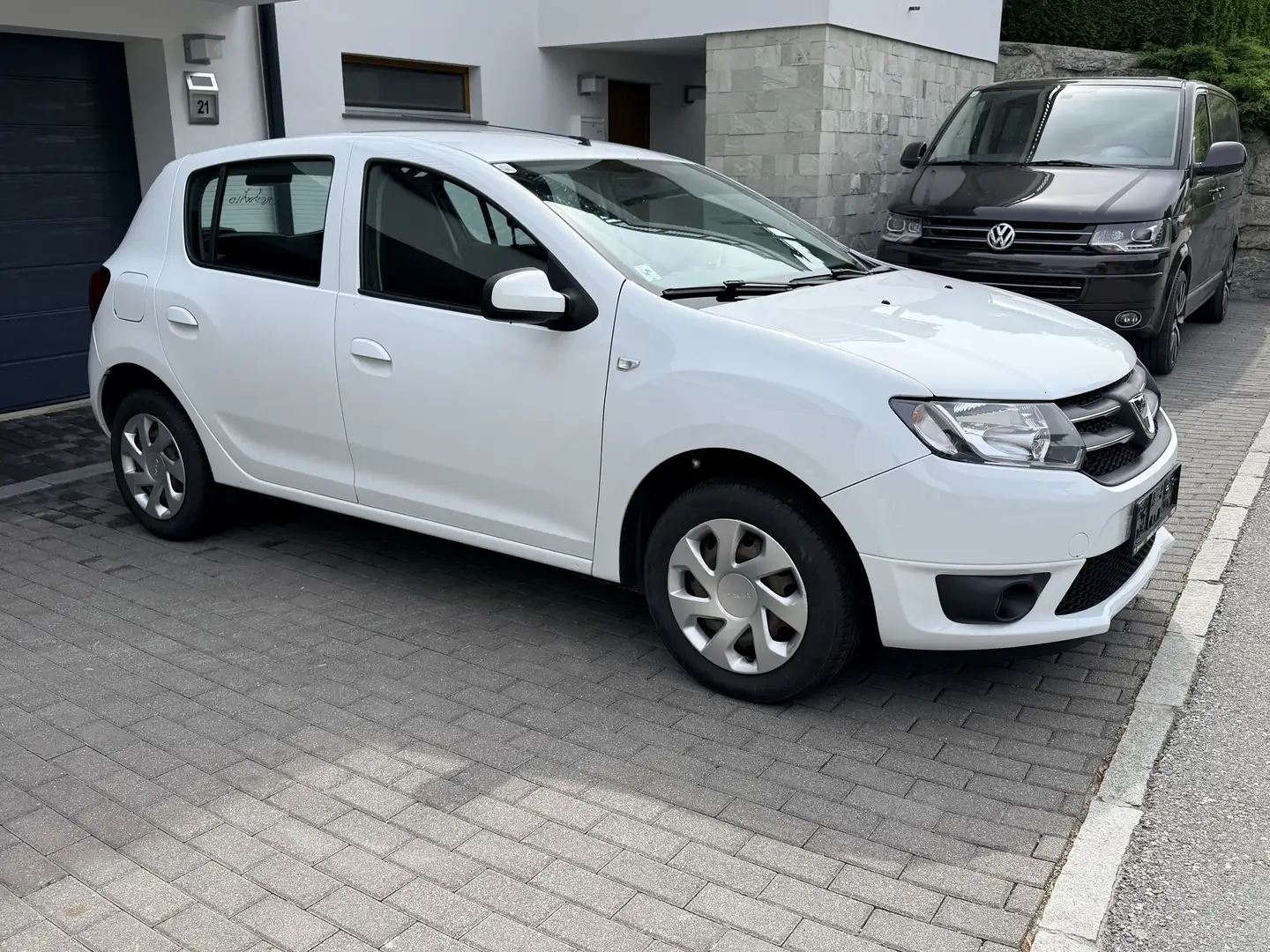 Dacia Sandero Essentiel Weiß - 2