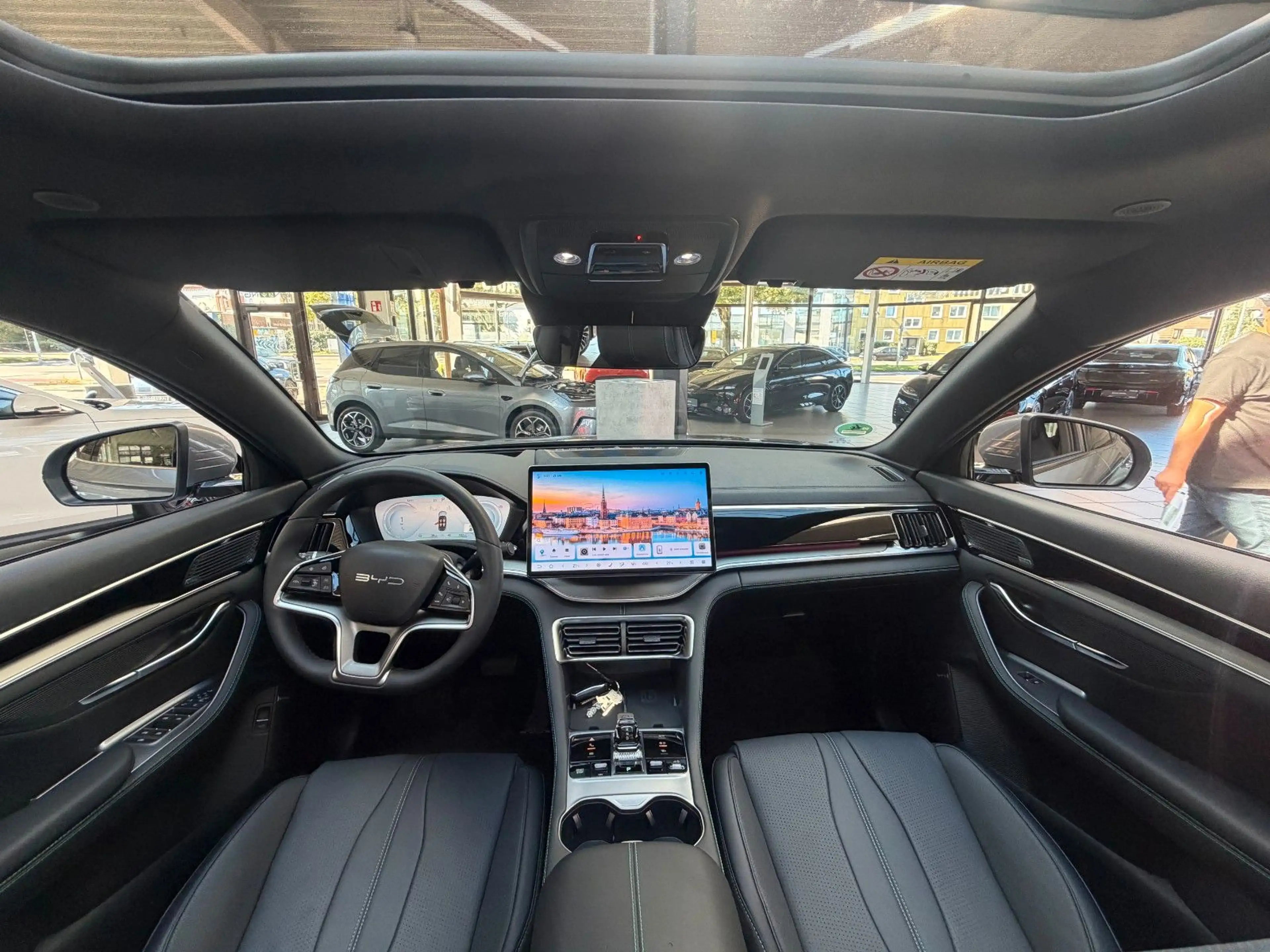 BYD Seal U 1.5 DM-i PHEV  Boost — photo 15