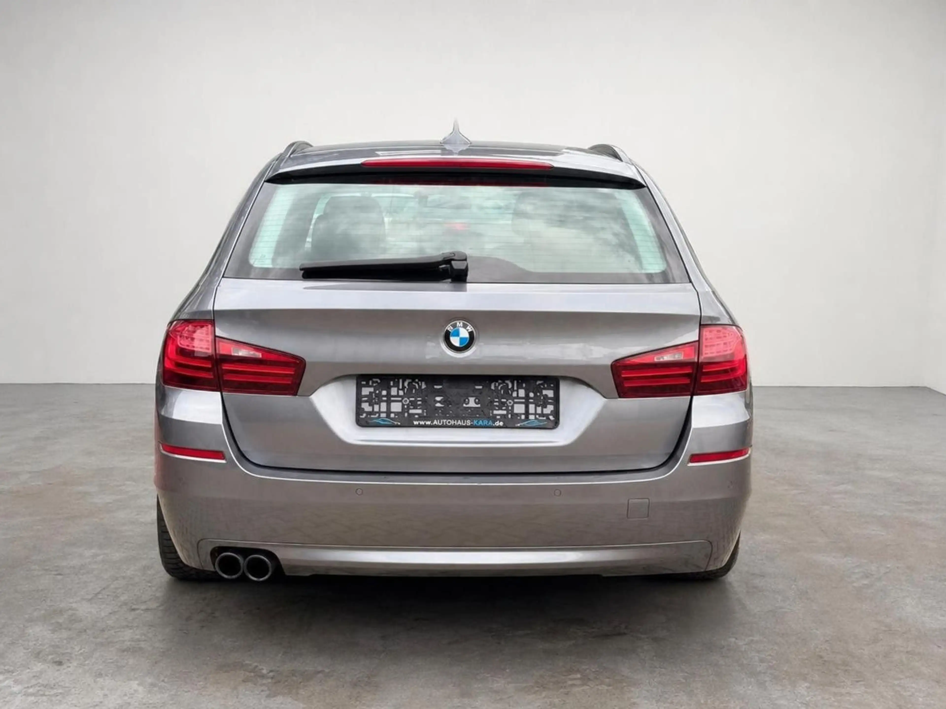 BMW 520 d xDrive — photo 4