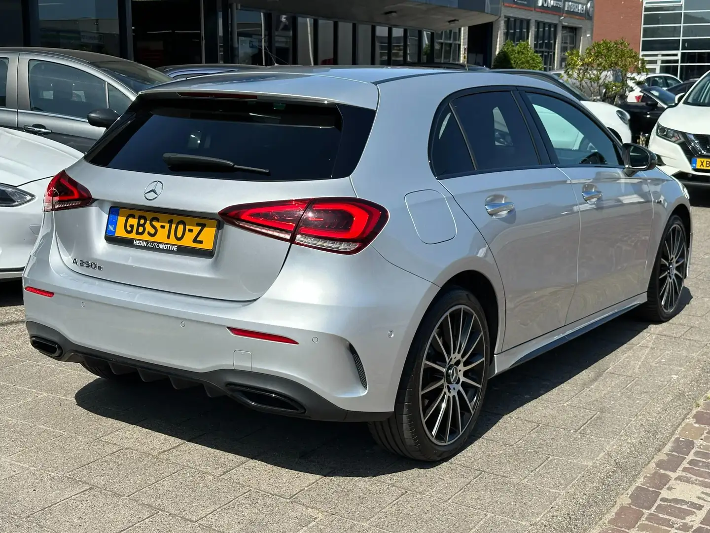 Mercedes-Benz A 250 e Business Solution Luxury Limited / AMG -PAKKET Grigio - 2