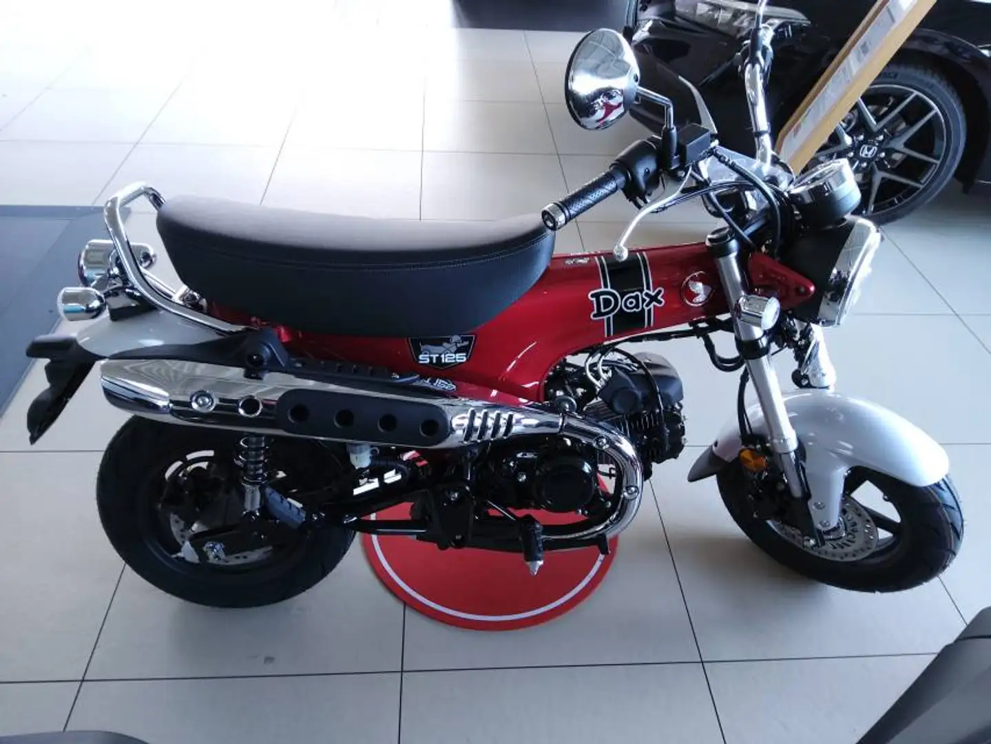 Honda Dax ST 50 DAX ST 125 Rot - 2