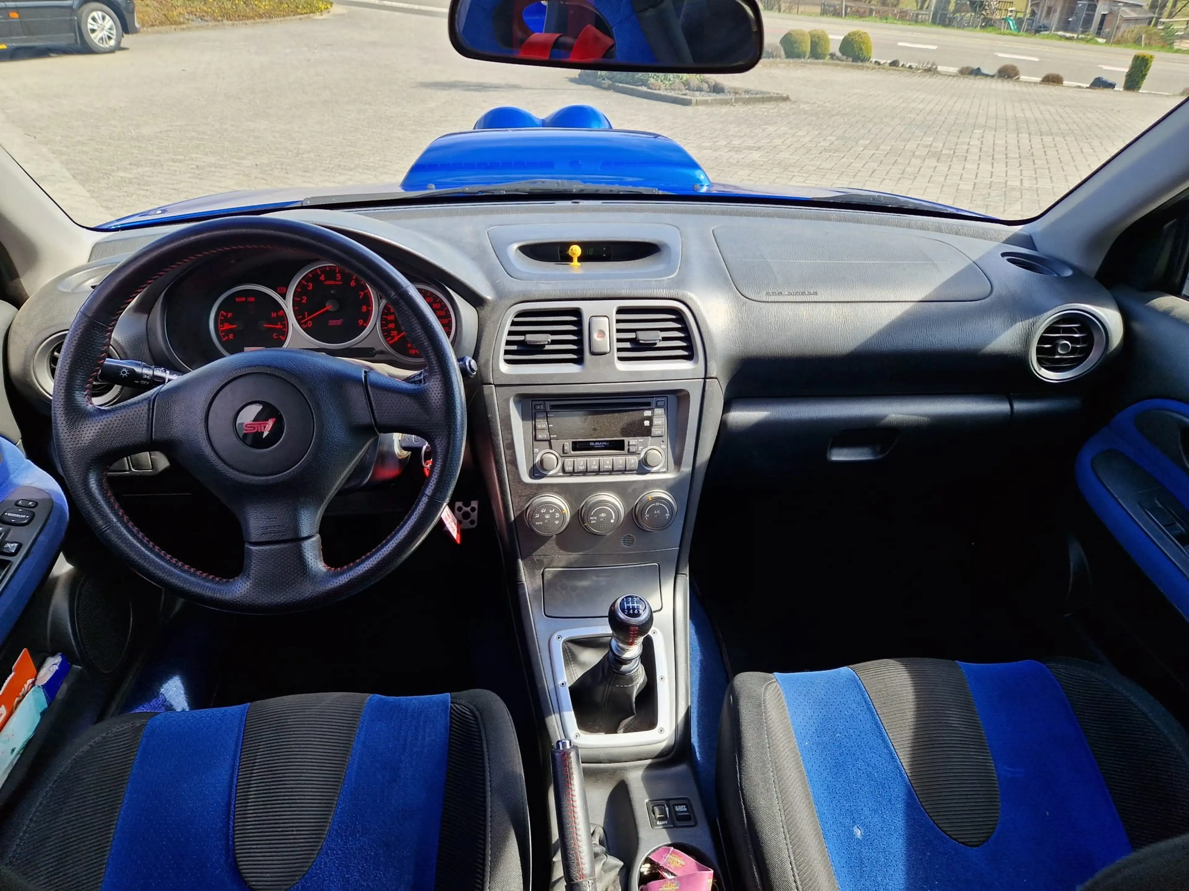 Subaru Impreza STI 2.5 Turbo 16v AWD — photo 8