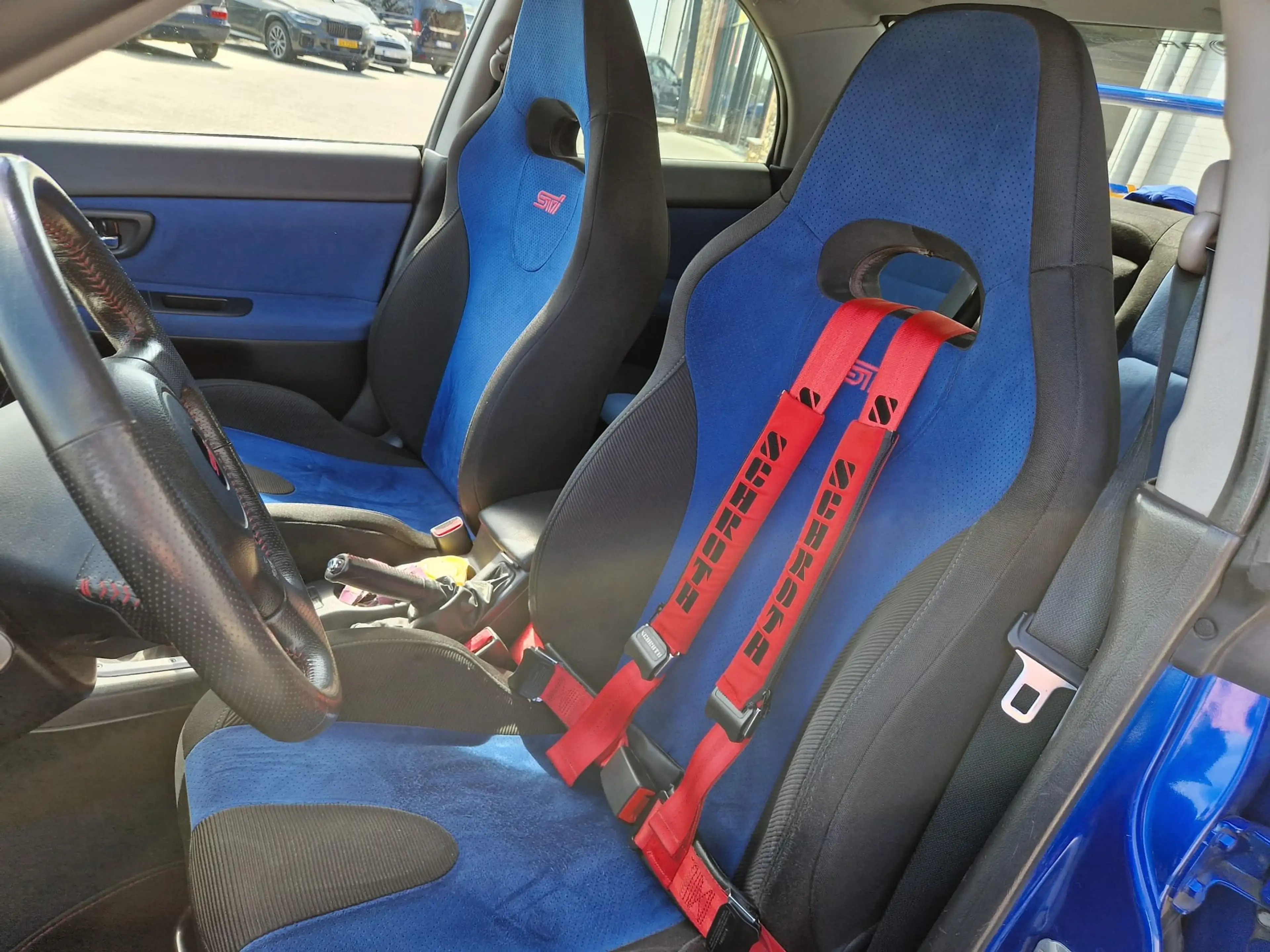 Subaru Impreza STI 2.5 Turbo 16v AWD — photo 9