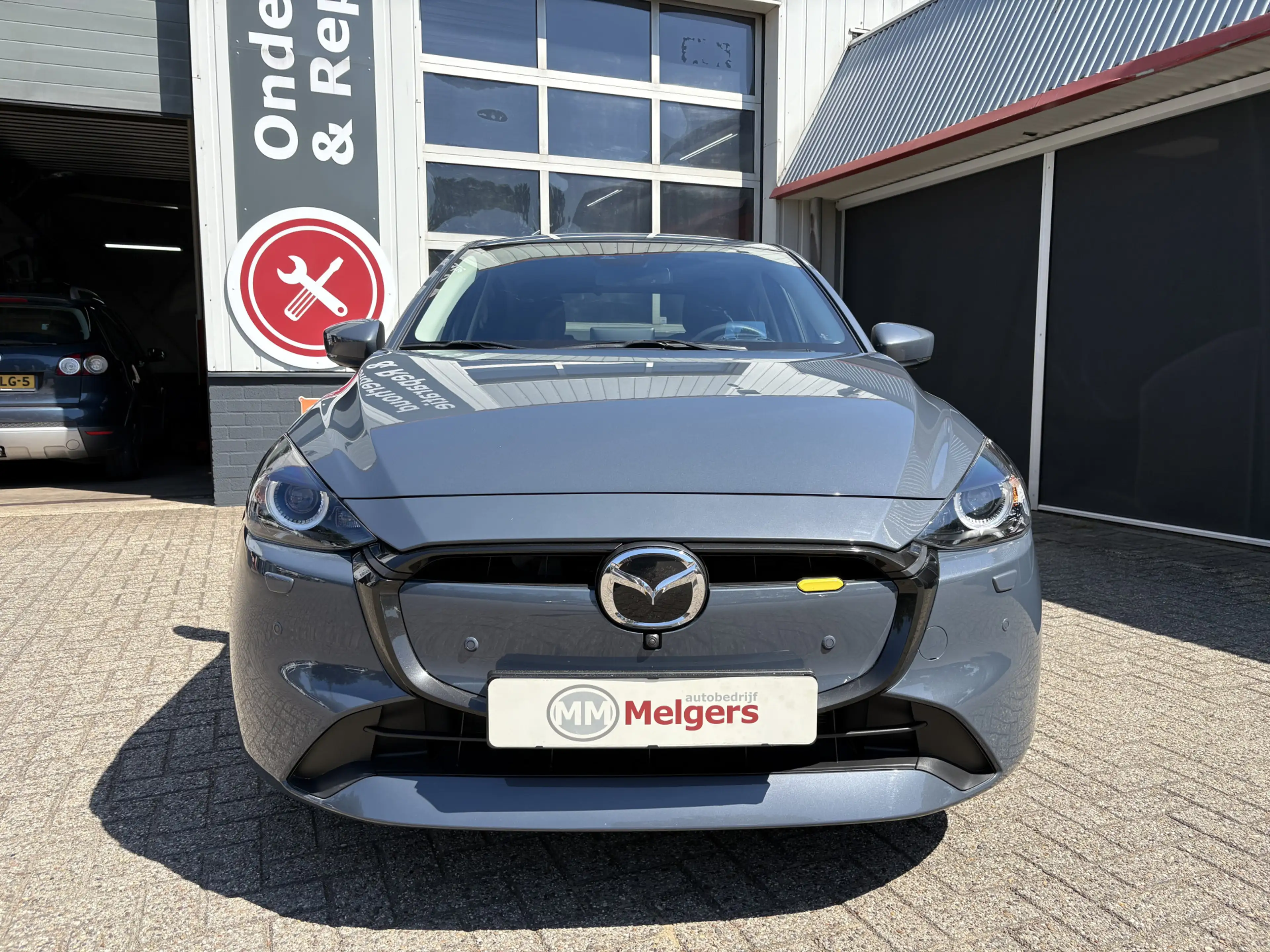 Mazda 2 1.5 e-SkyActiv-G 90 Exclusive-Line — photo 4