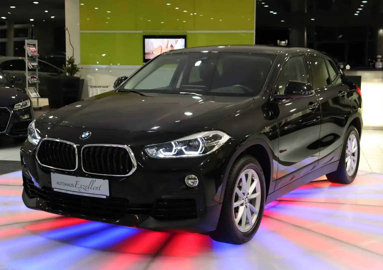 BMW X2 xDrive 25 d Advantage*NAVI*HEAD-UP*SHZ*LED* Noir - 1