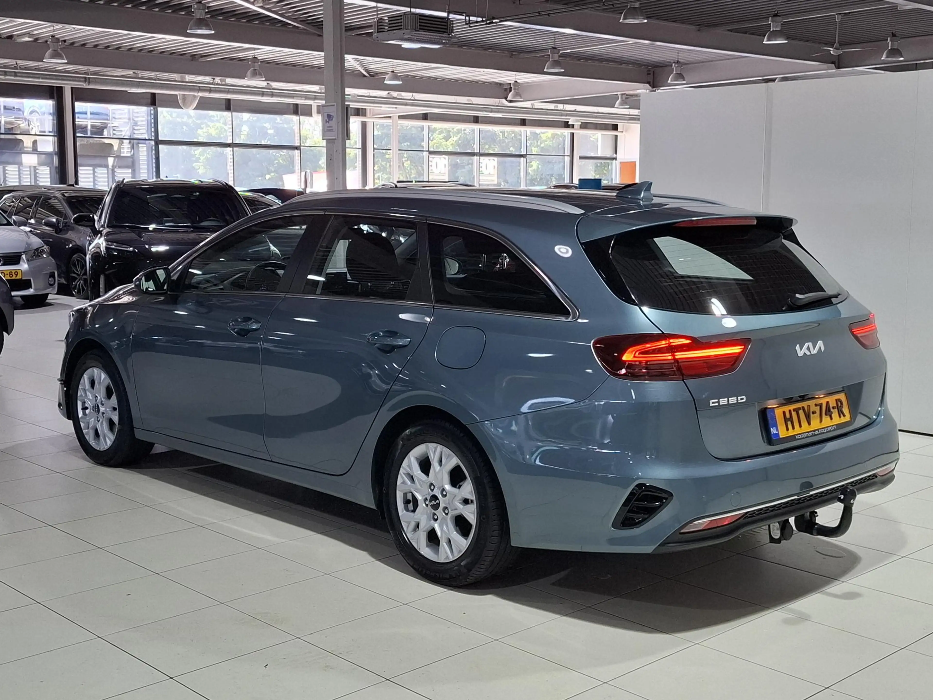 Kia Ceed SW / cee'd SW Sportswagon 1.5 T-GDi DynamicLine Trekhaak, Apple — photo 6