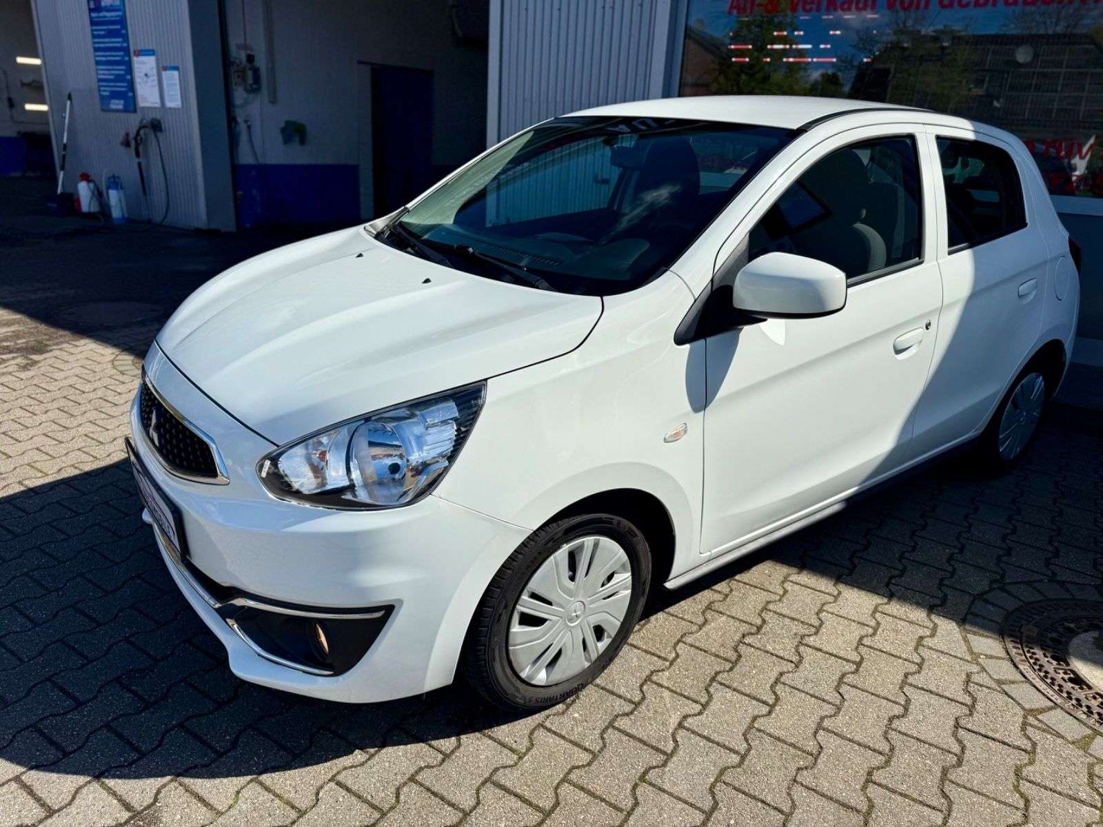 Second hand Mitsubishi Space Star 1.0