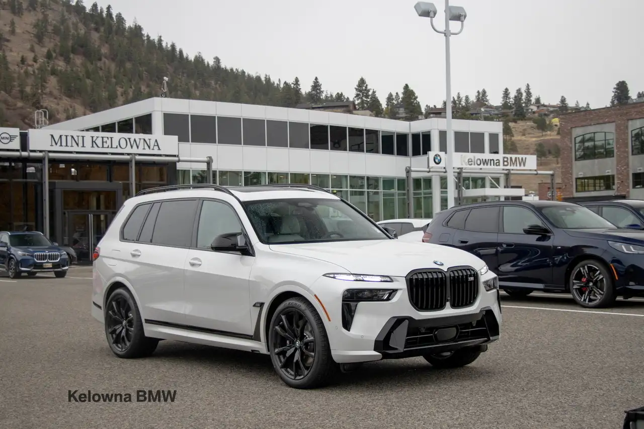 2026 BMW X7