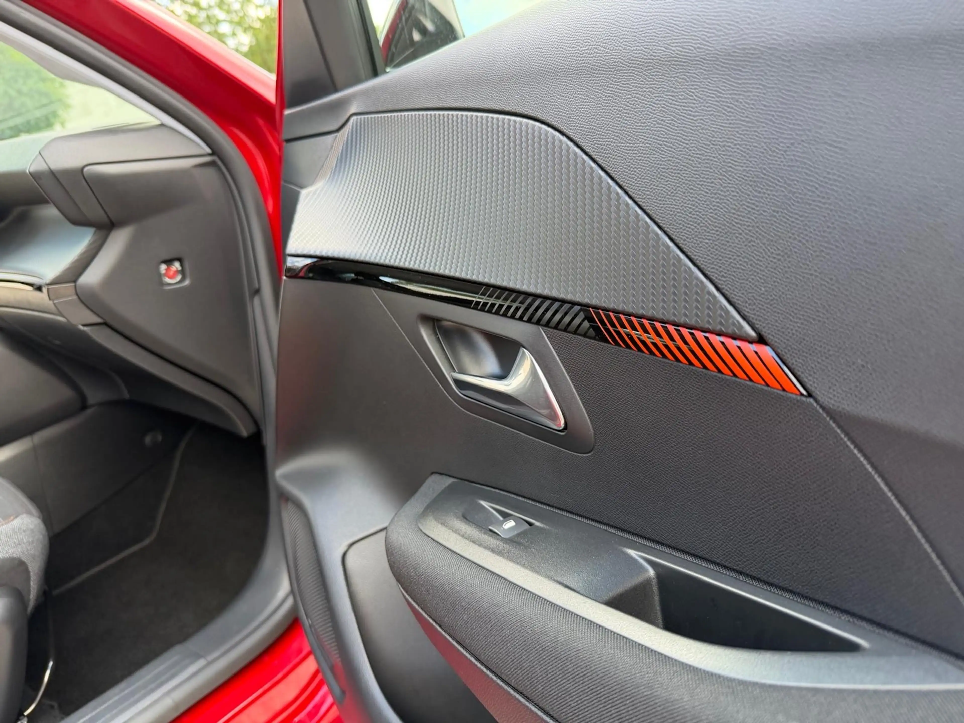 Peugeot e-208 Elektrisch EV 50kWh 136pk Active Pack — photo 24