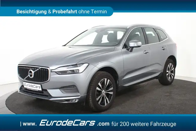 Volvo XC60 B4 Momentum *1.Hand*Leder*Pano.*AHK*