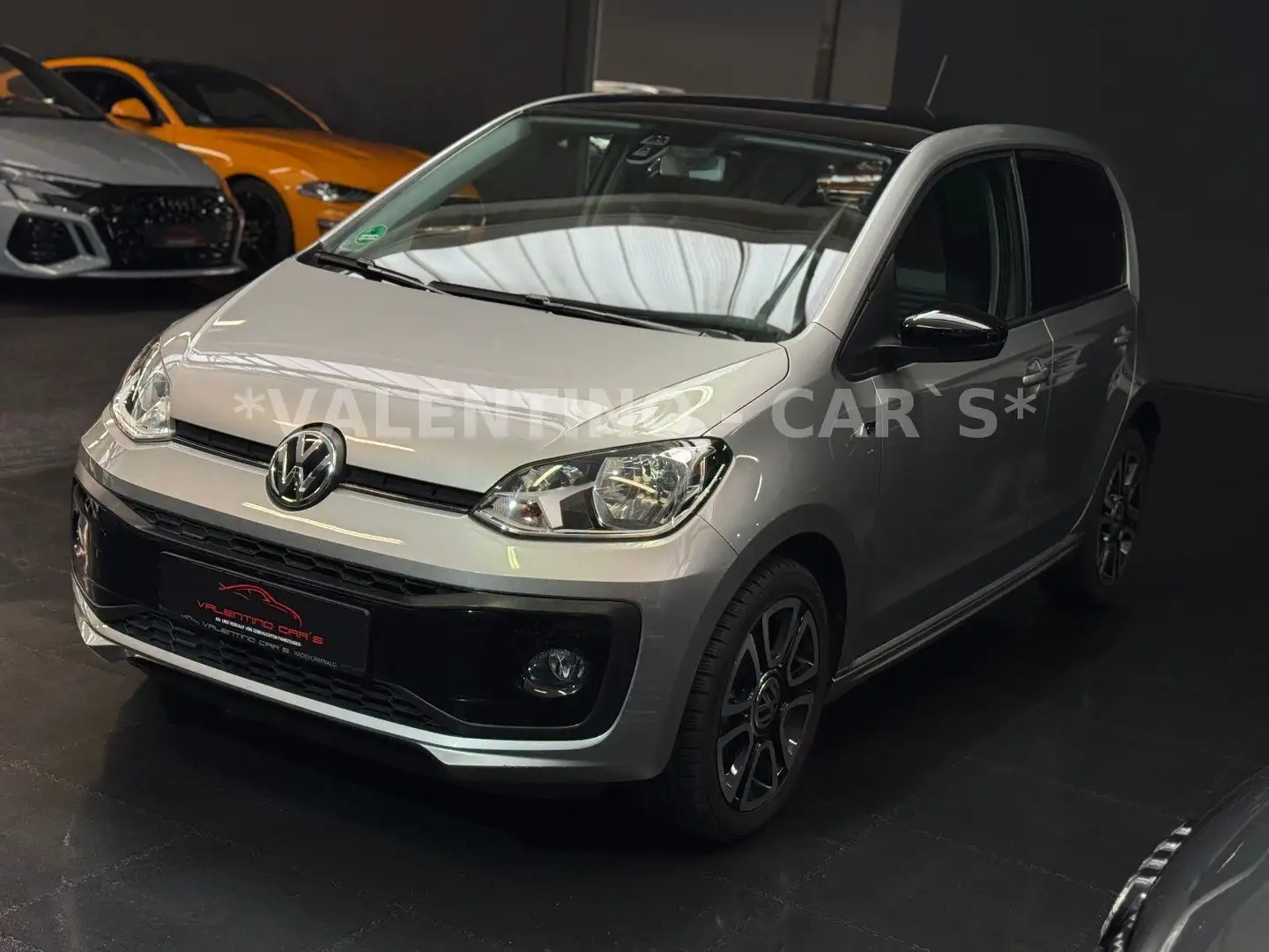 Volkswagen up! /R-Line/5 Tür/Klima/Shz/Temp/PDC/Bluet./ Silber - 2