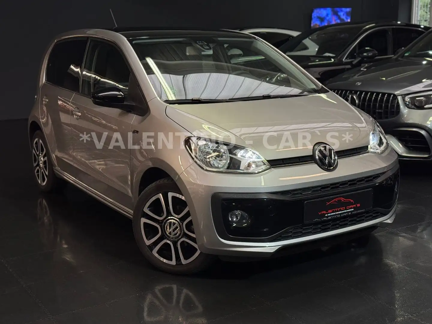 Volkswagen up! /R-Line/5 Tür/Klima/Shz/Temp/PDC/Bluet./ Silber - 1
