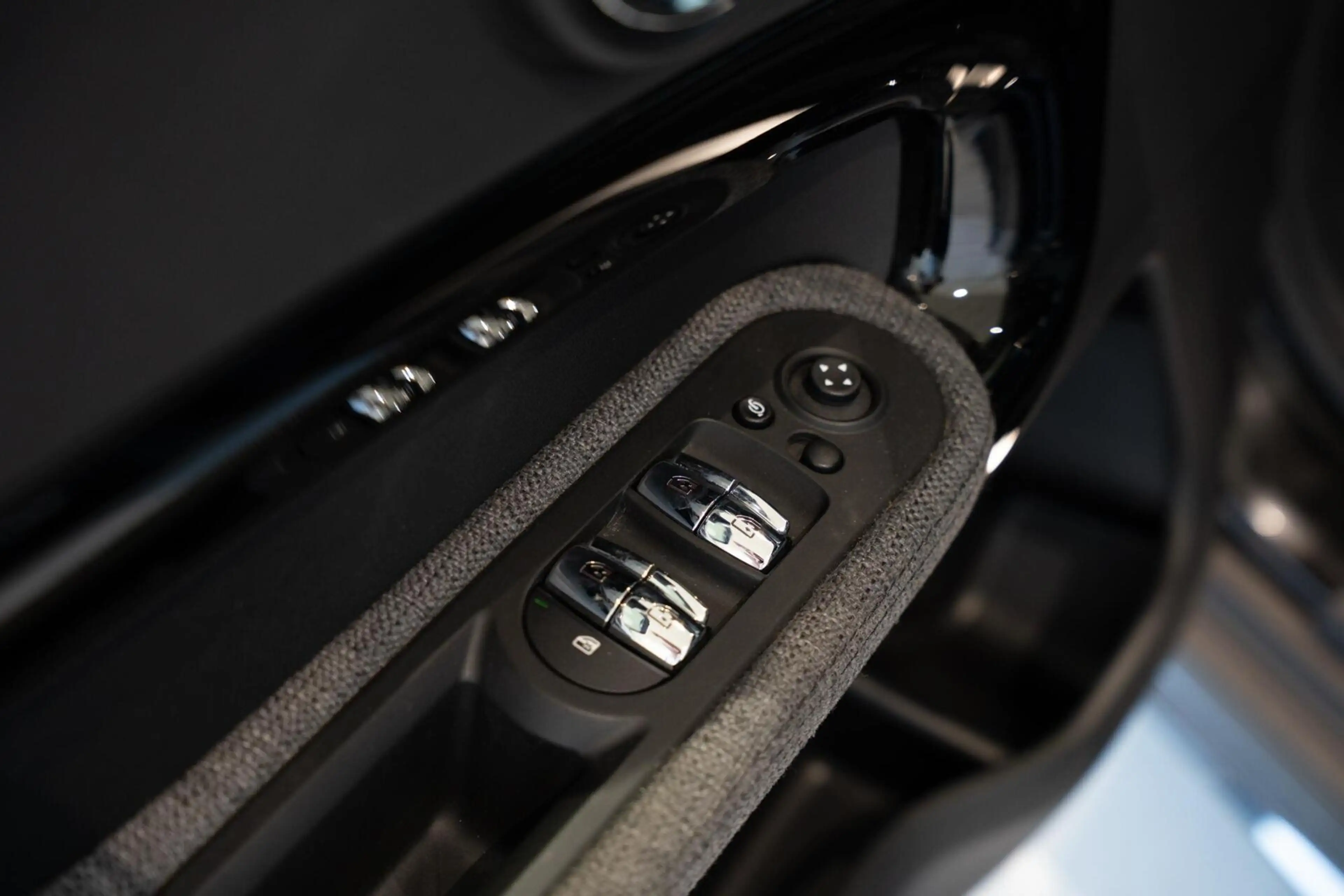 MINI One Countryman 1.5 Business Edition / Climate / Sportstoelen / Dl — photo 29