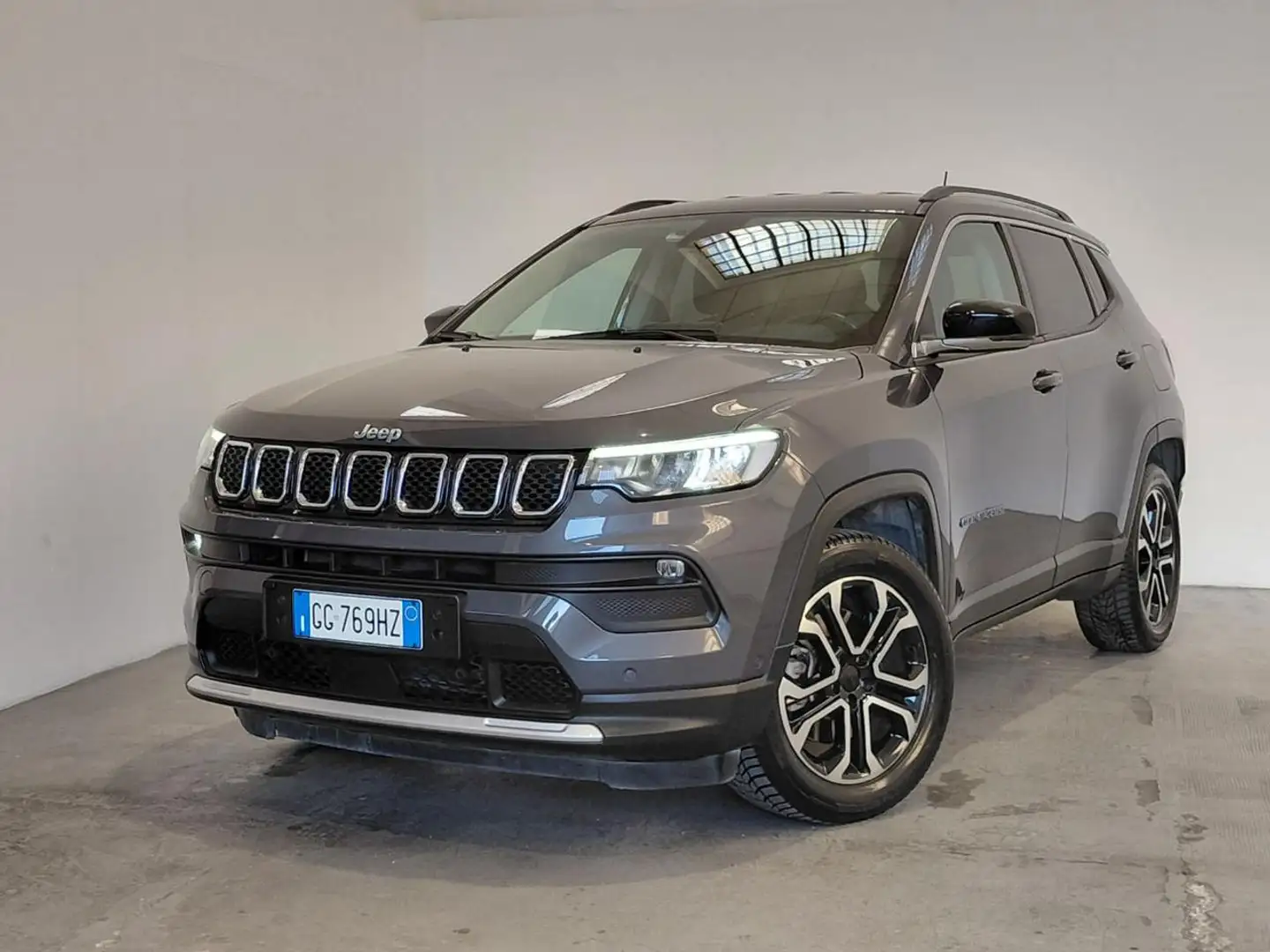 Jeep Compass 1.3 T4 190CV HYBRID PHEV AT6 4xe Limited PELLE Grijs - 1