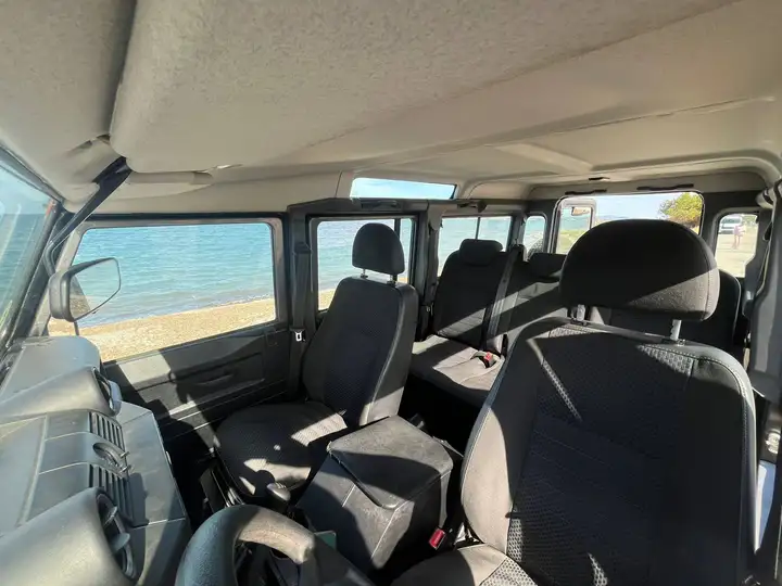 Land Rover Defender 110 SW E 2010, foto 3