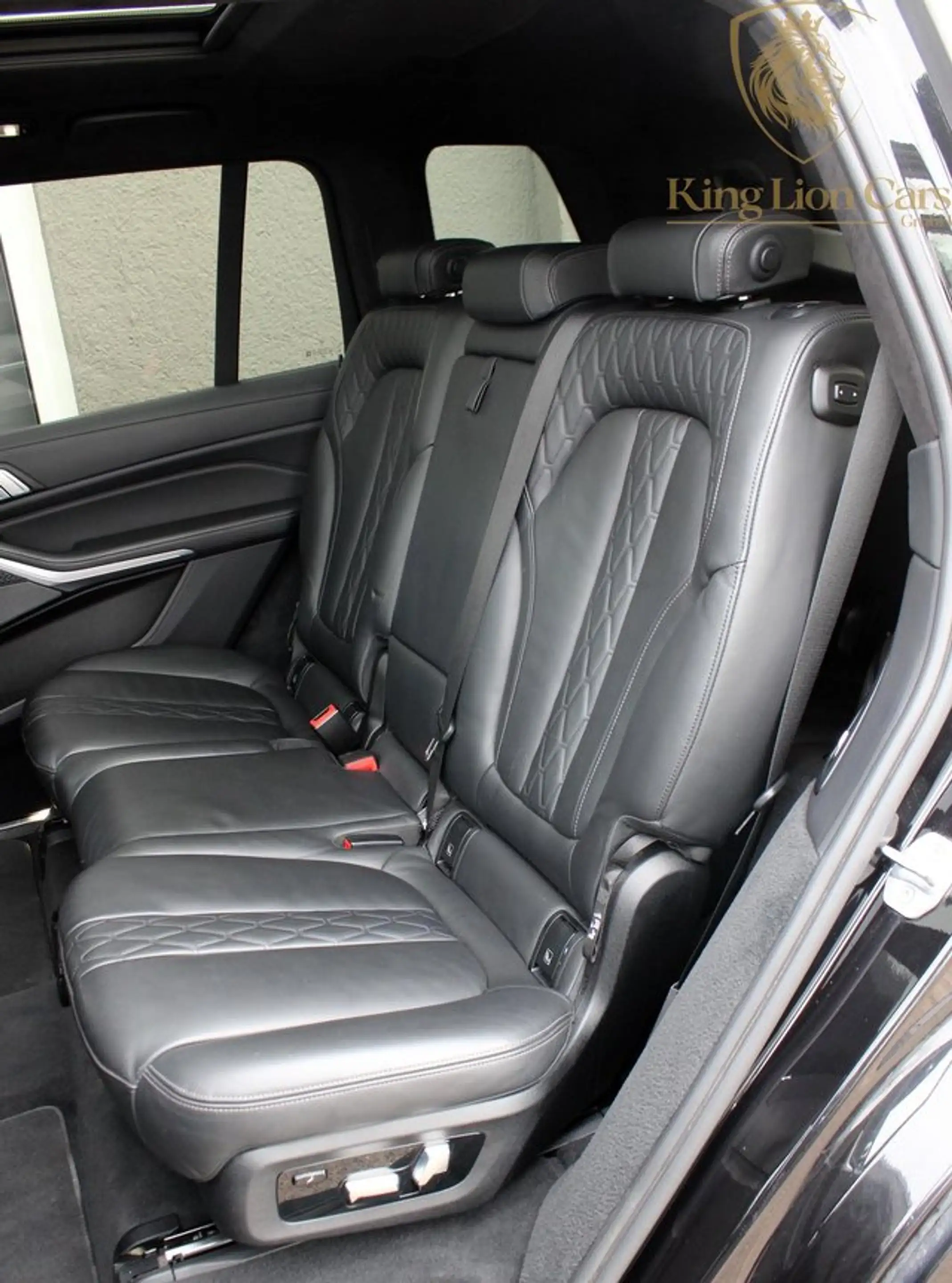 BMW X7 i 7-SITZE SKY-LOUNGE+LASER+AHK+SOFT-CLOSE — photo 9