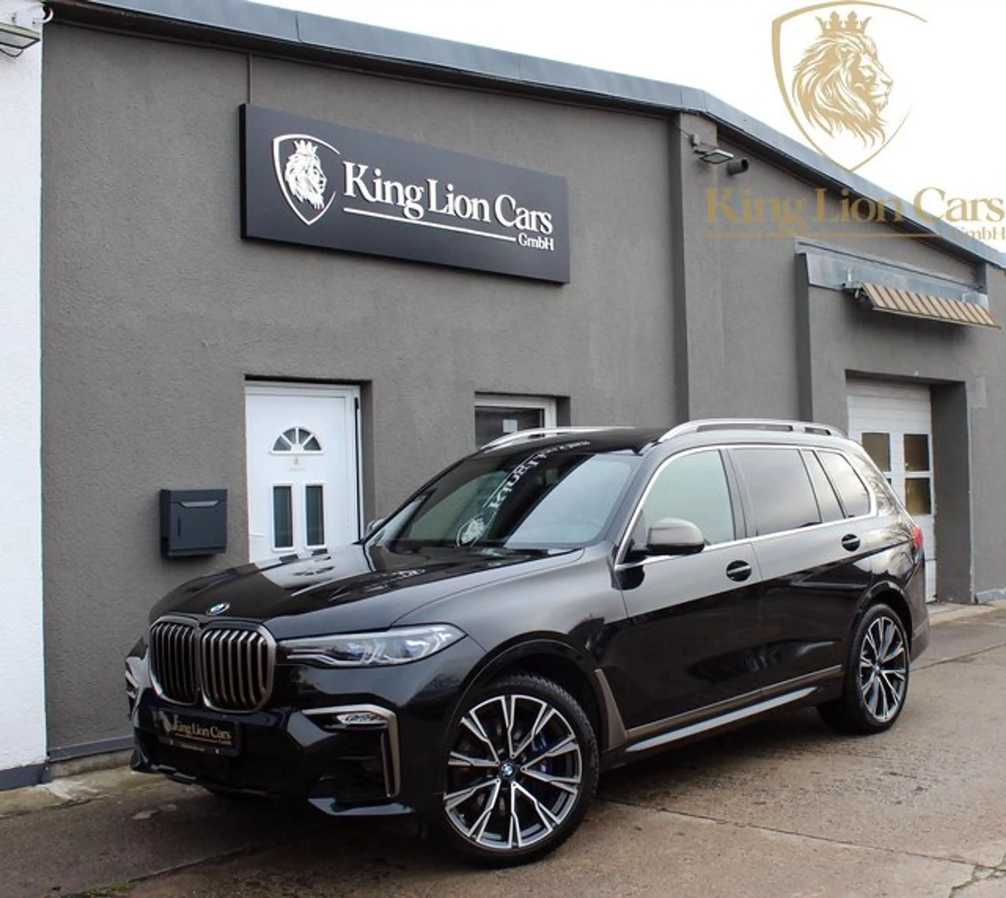 BMW X7 i 7-SITZE SKY-LOUNGE+LASER+AHK+SOFT-CLOSE