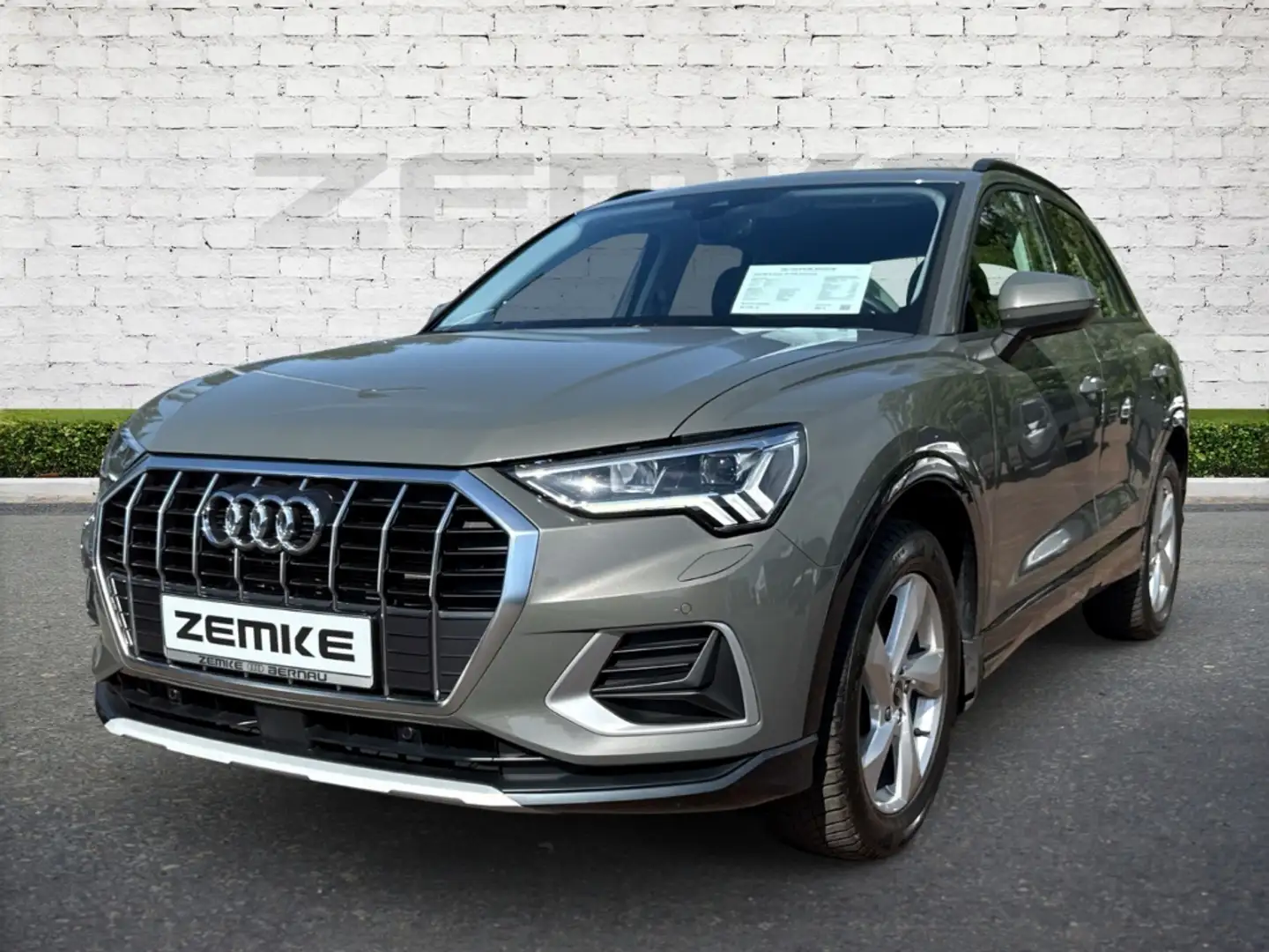 Audi Q3 35 TFSI S tronic advanced StandHZG AHK-klappbar Di Szürke - 2