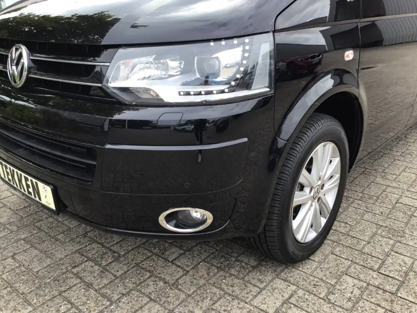 Volkswagen T5 Caravelle Comfortline lang 2.0 BiTDI 9-Sitzer Navi/Xenon/RFK Czarny - 2