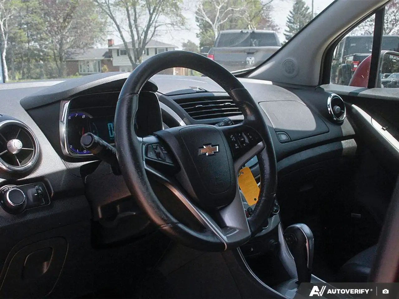 Chevrolet Trax снимка Chevrolet Trax