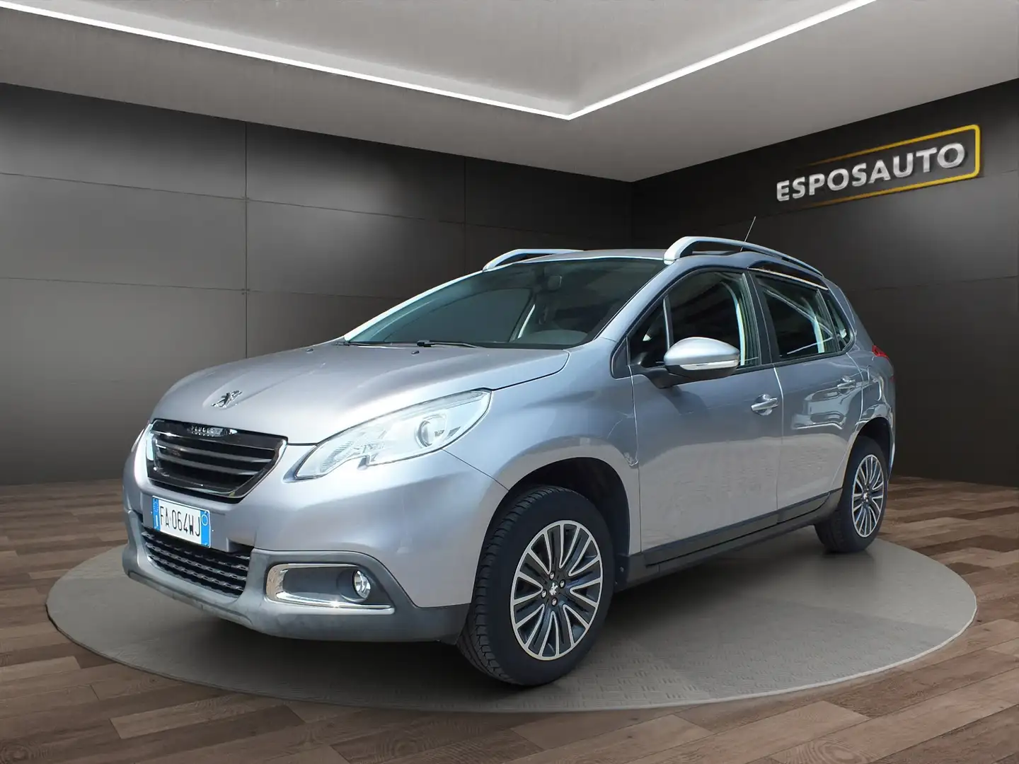 Peugeot 2008 2008 1.2 PureTech Active 82cv Grijs - 1