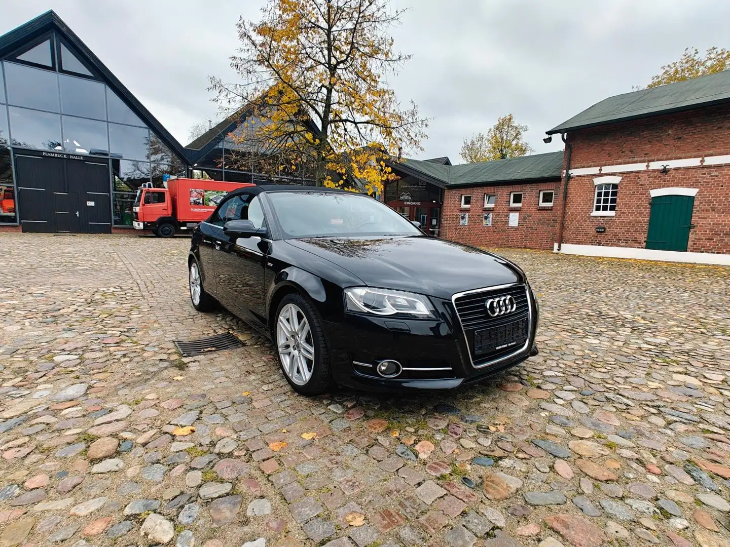 Audi A3 Cabriolet S line Sportpaket / plus Noir - 2