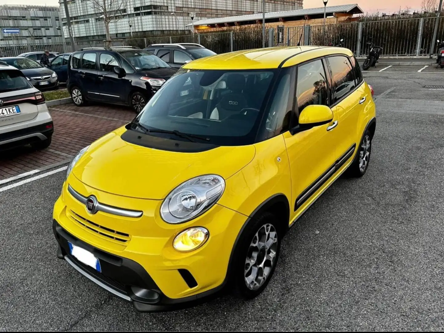 Fiat 500L 1.4 95 CV Trekking Giallo - 2