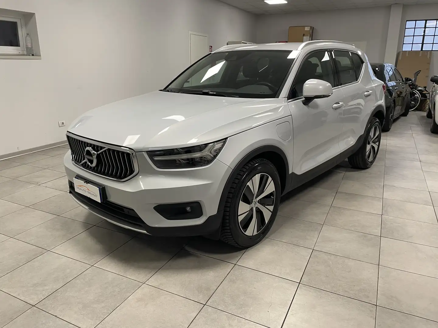 Volvo XC40 XC40 1.5 t4 phev Inscription Expression auto my21 Argent - 1