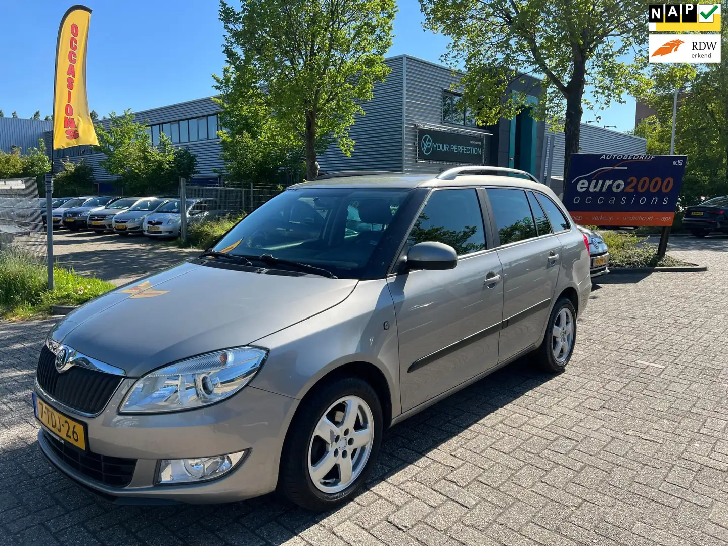 Skoda Fabia Combi 1.2 TSI Sprint - AIRCO - TREKHAAK - NAP ! Beige - 1