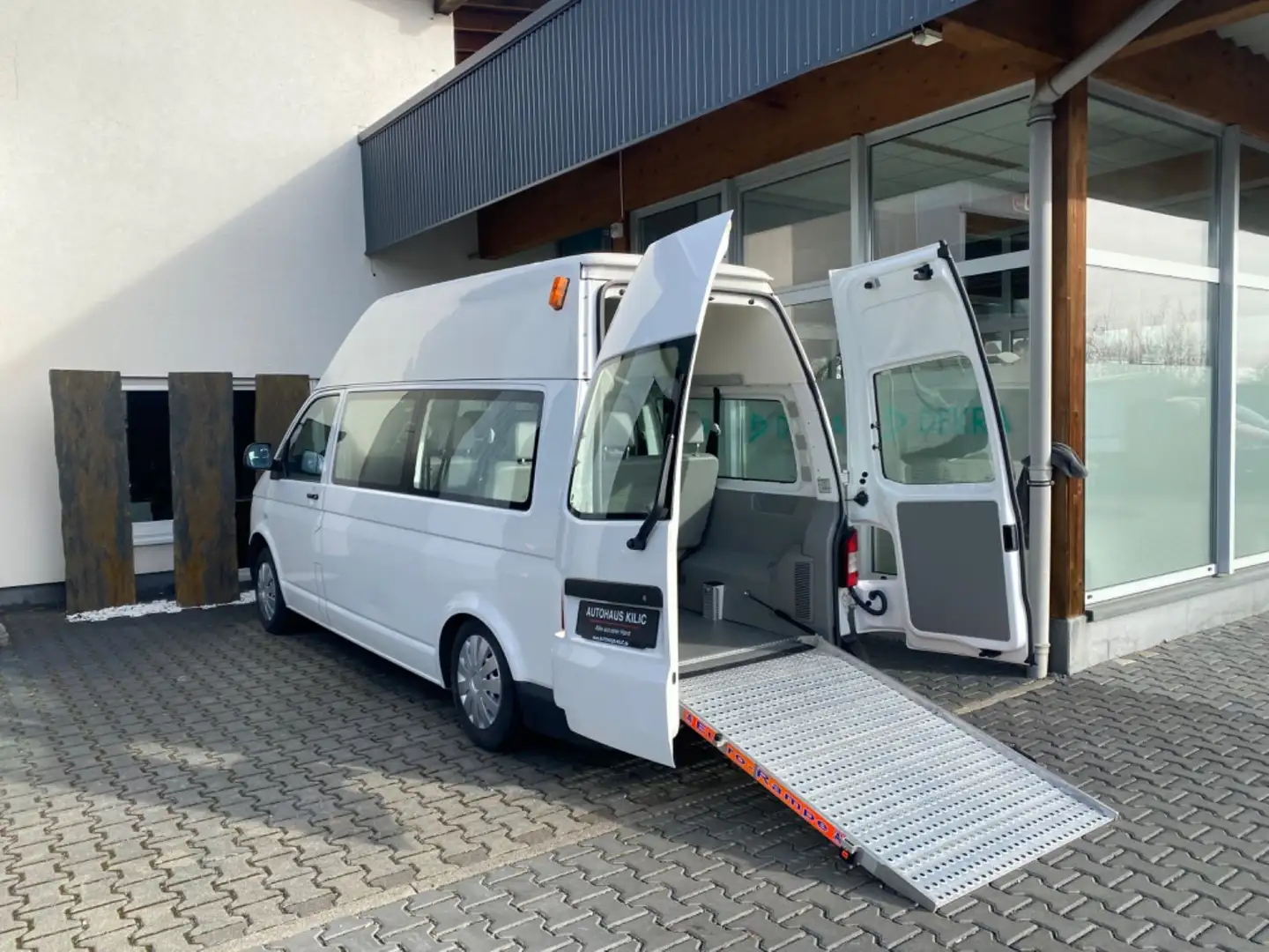 Volkswagen T5 Kombi Hochdach Lang Behindertengerecht Lift Fehér - 1