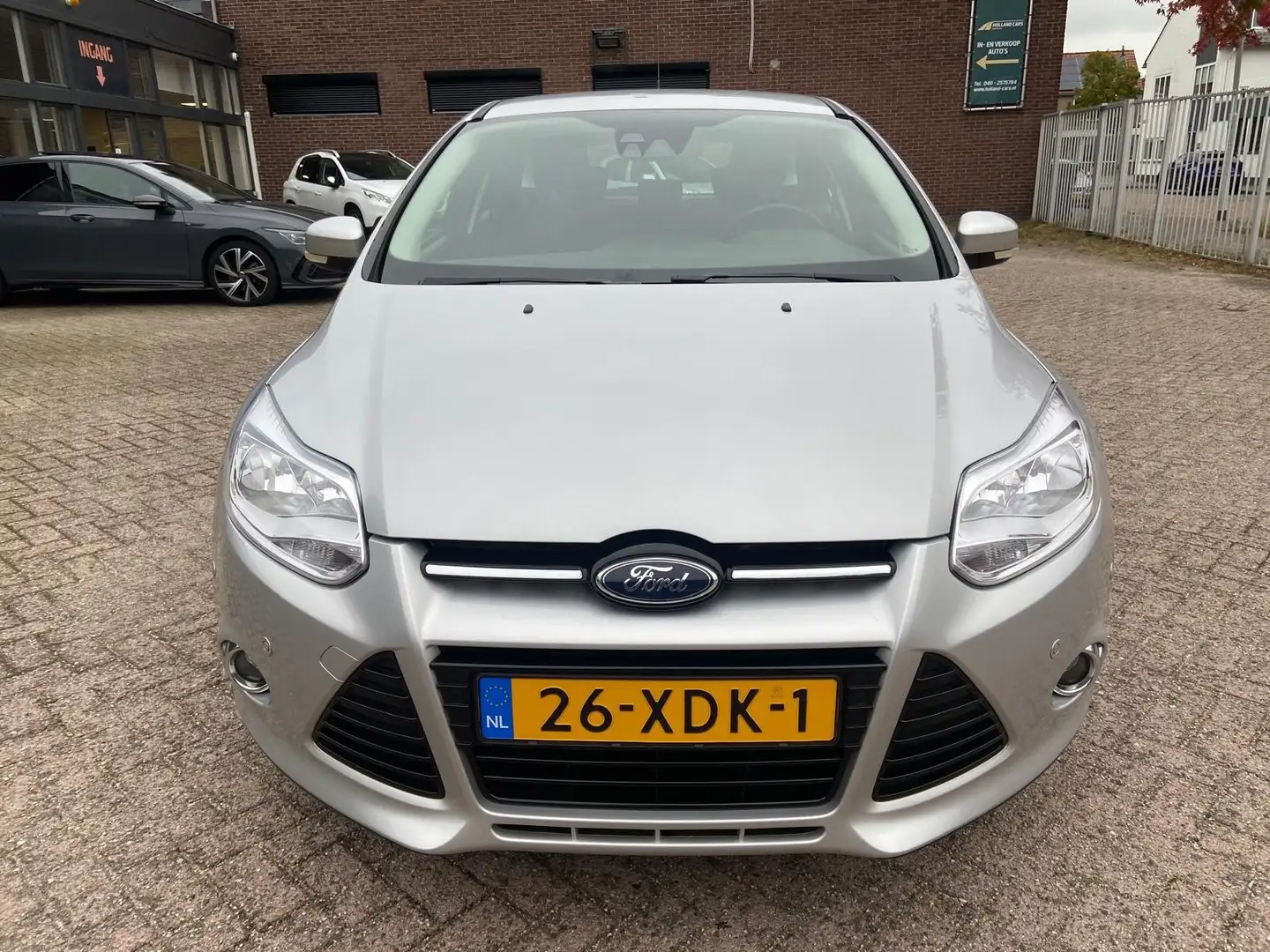 Ford Focus 1.6 EcoBoost Titanium 150 Pk - Airco ecc - Cruise Gris - 2
